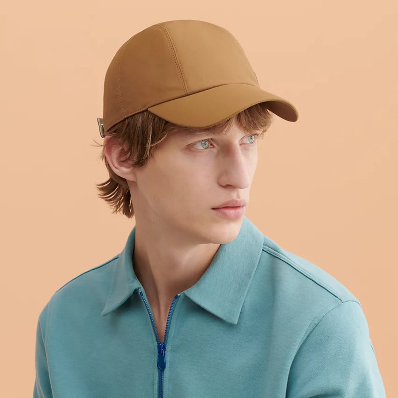 Hermès Miles Robot cap outlook