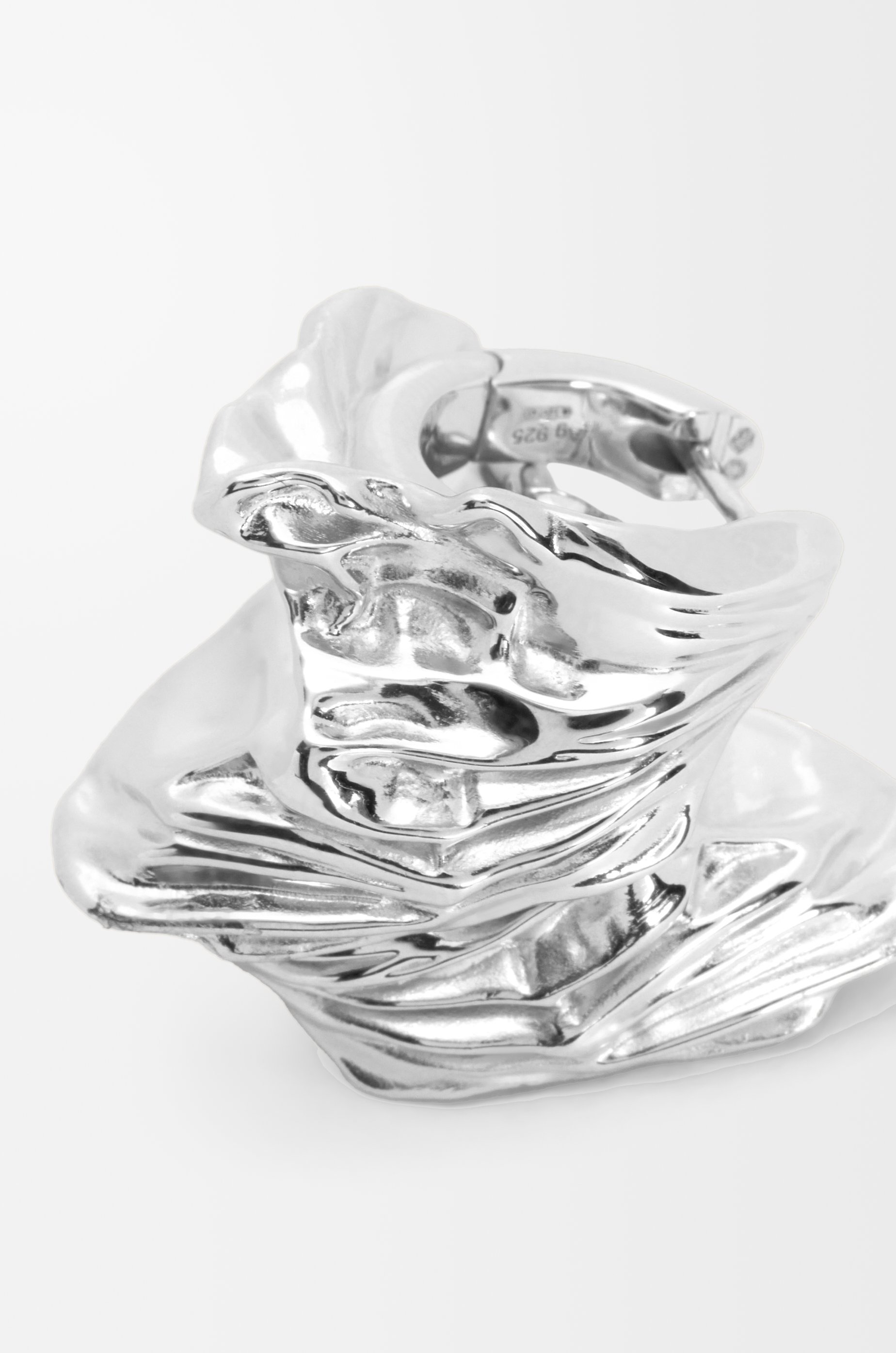 Pleated Fan hoop earrings in sterling silver - 4