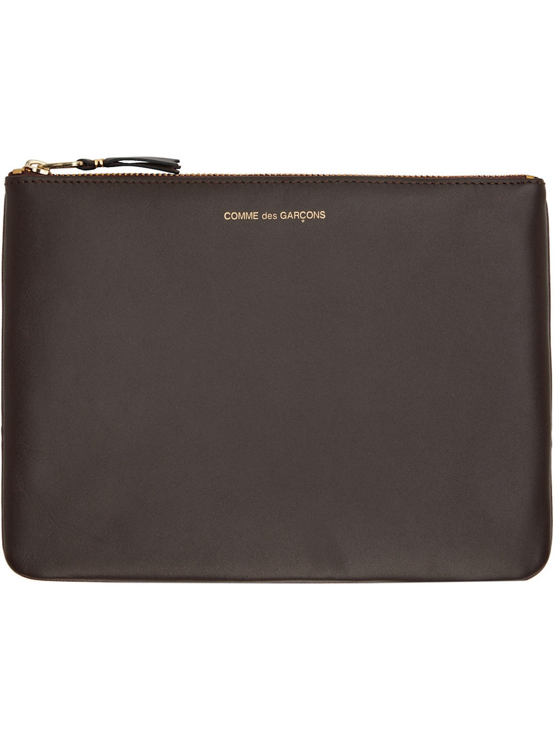 Brown Classic Group Pouch 1