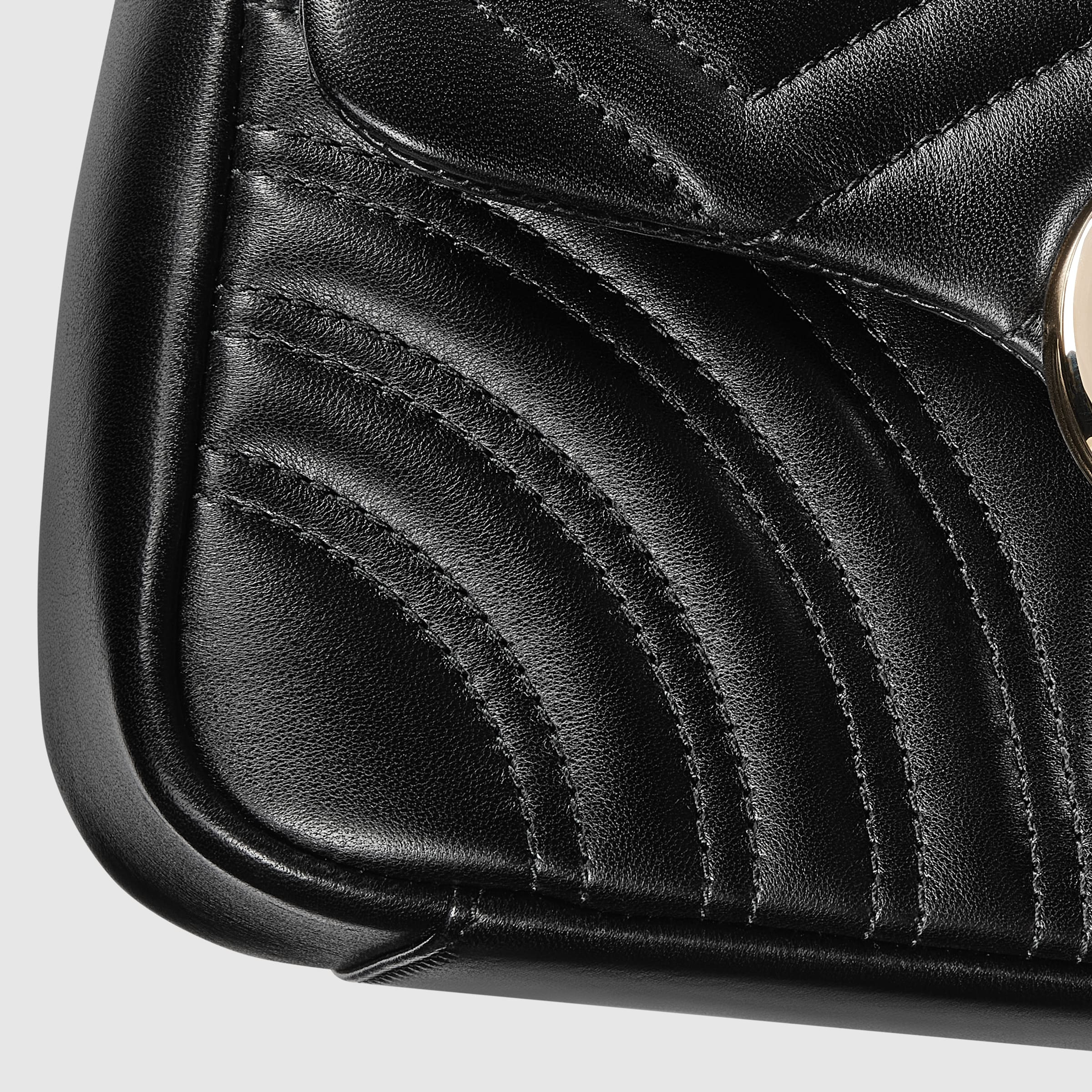 GG Marmont small shoulder bag - 10