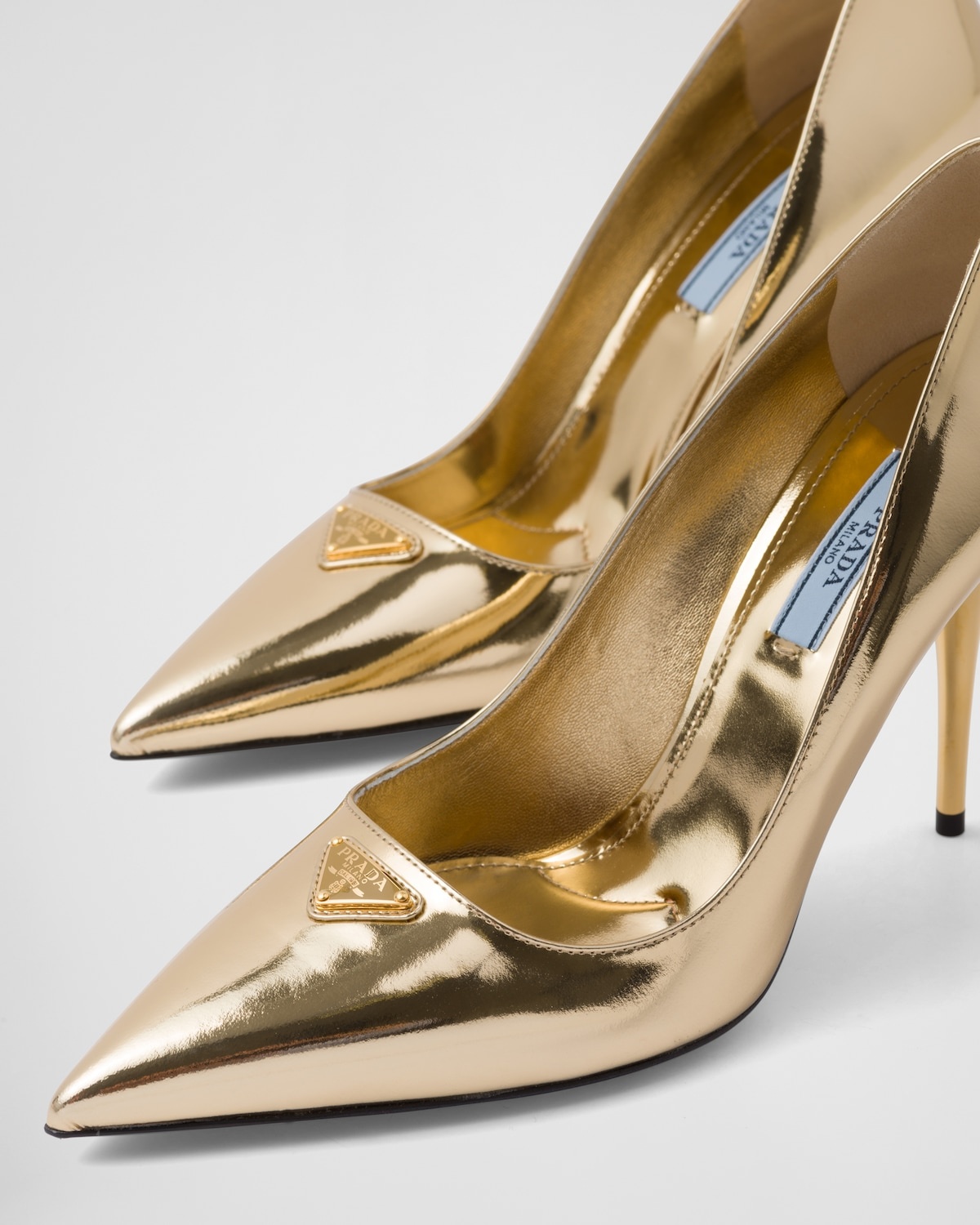 Metallic leather pumps - 6