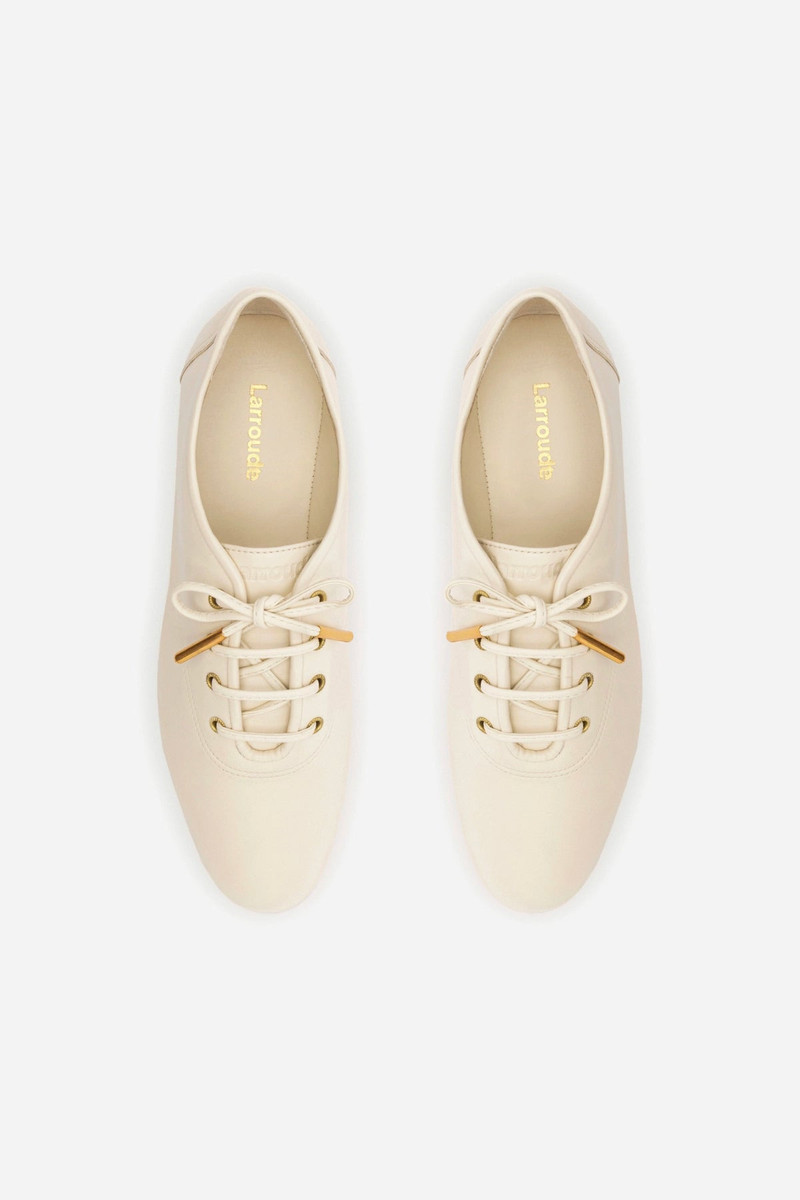 Liza Sneaker In Ivory Leather 7