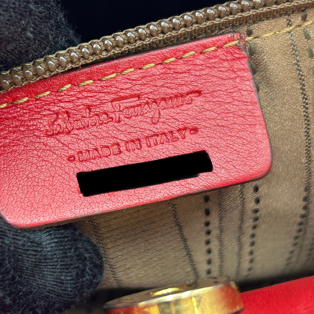 Ferragamo Red Gancini Tote Bag - 11