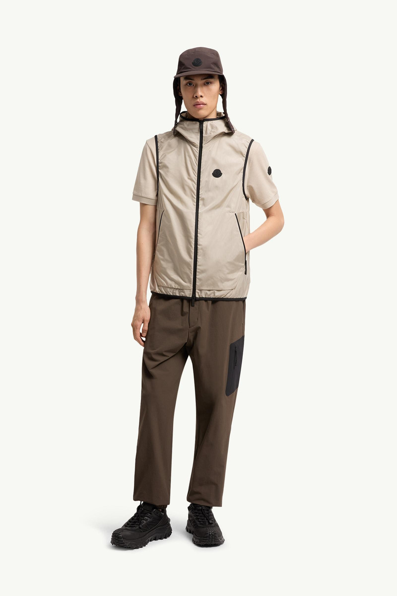 Moncler Moretan Hooded Vest outlook