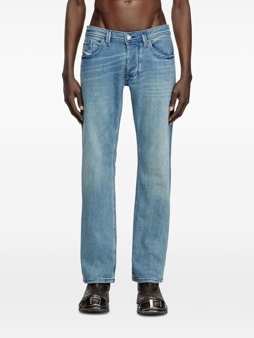 straight-leg jeans - 3