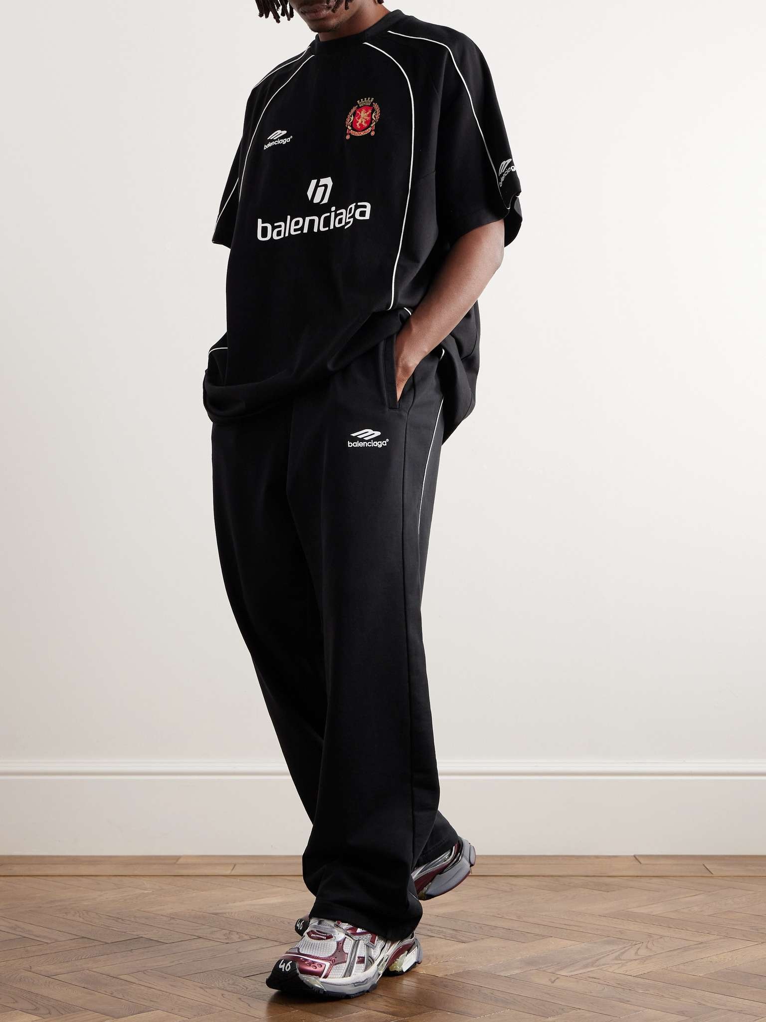 【関税込み】balenciaga Logo embroidery joggers Balenciaga | Logo Jogging Bottoms | Open Hem Jersey Jogging