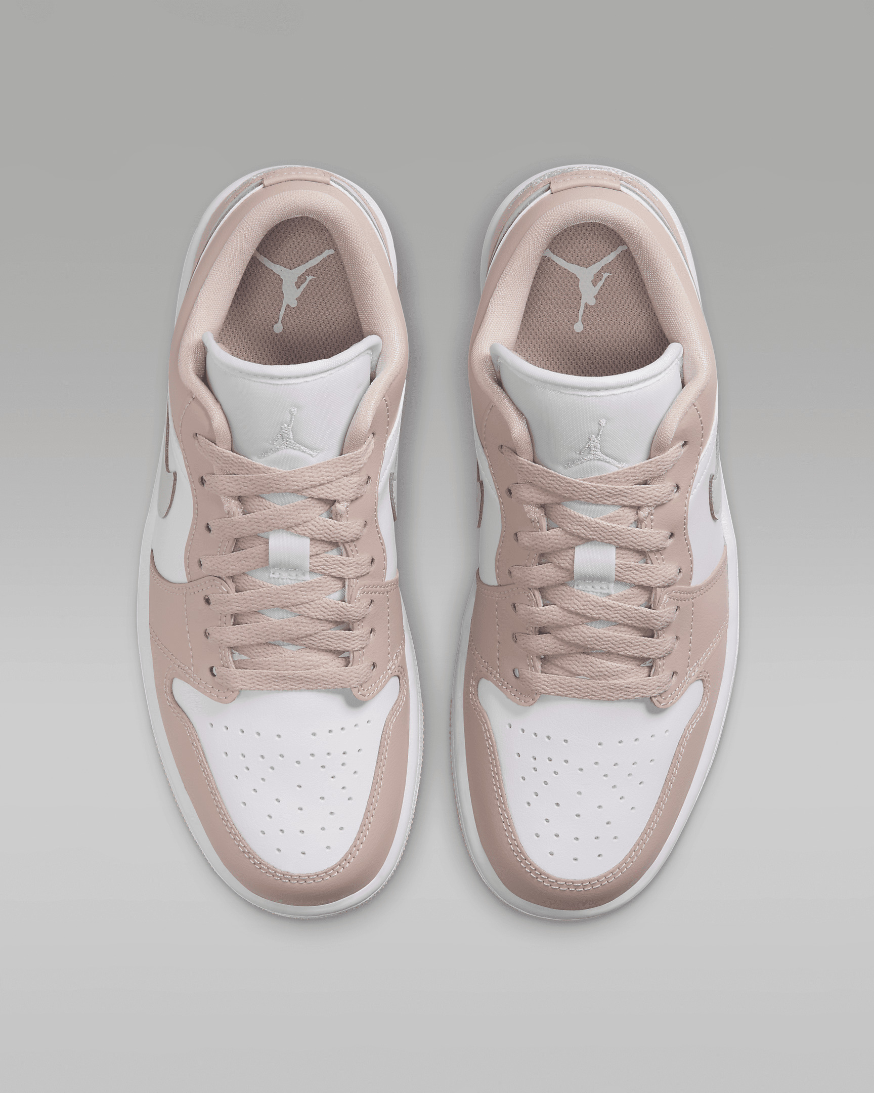 Air Jordan 1 Low Women's Shoes - 4