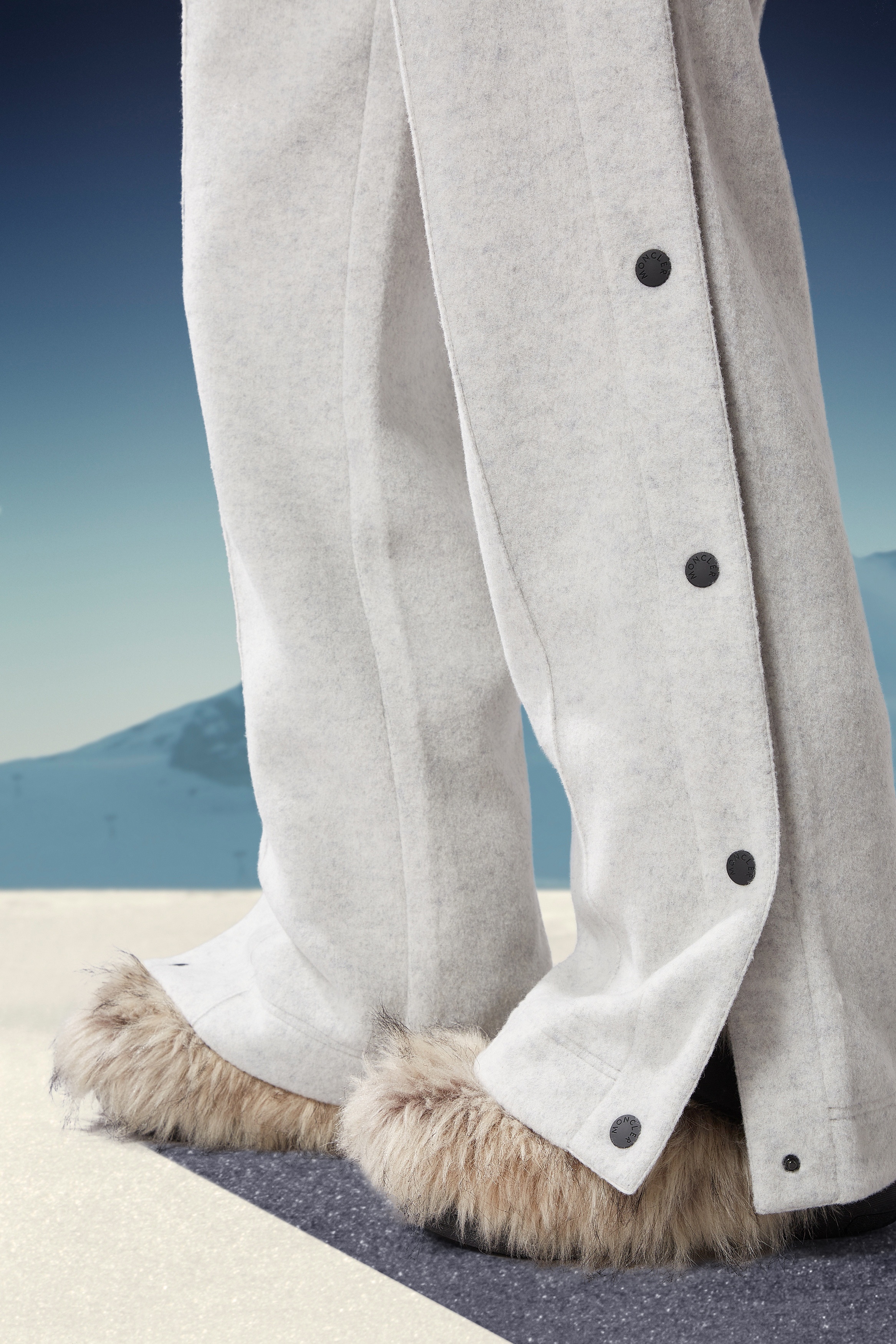 Fleece Sweatpants - 6