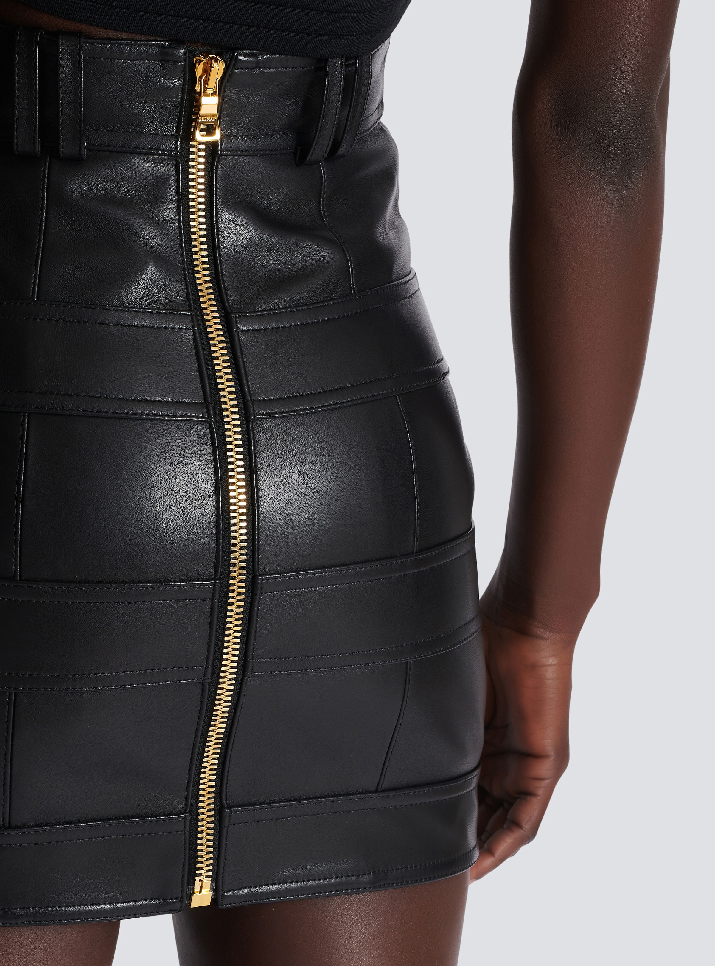 High-waisted leather skirt - 8