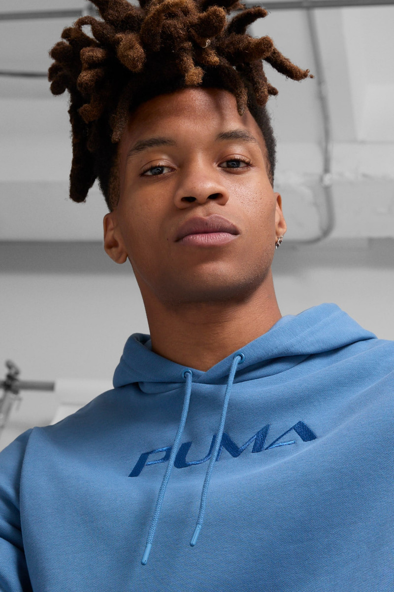 Tonal Graphic Hoodie 4