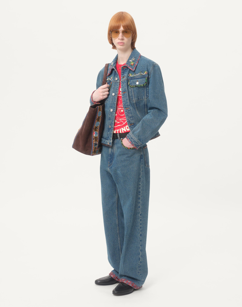 Valentino COTTON T-SHIRT WITH CHAT DE LA MAISON PRINT outlook