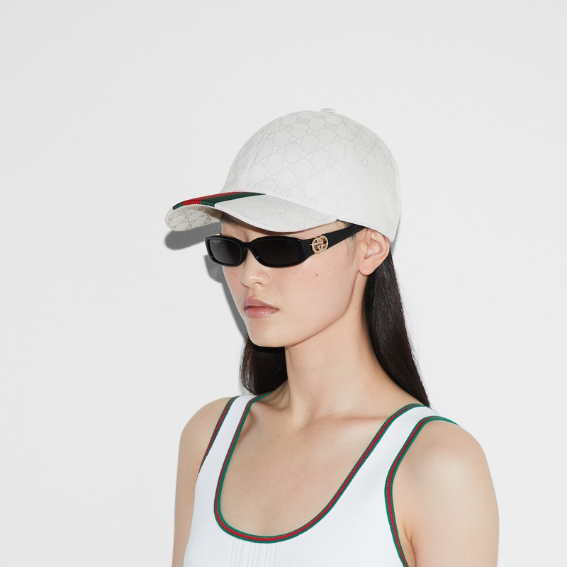 Original GG canvas baseball hat with Web 4