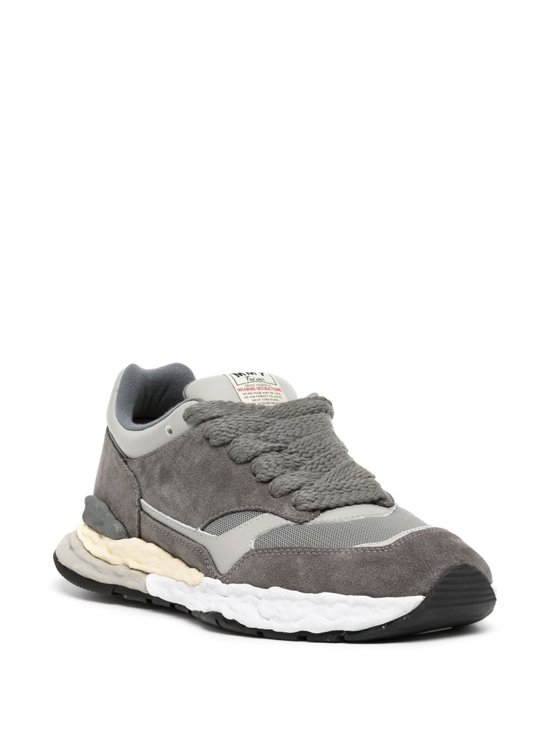Maison MIHARAYASUHIRO George low-top suede sneakers outlook