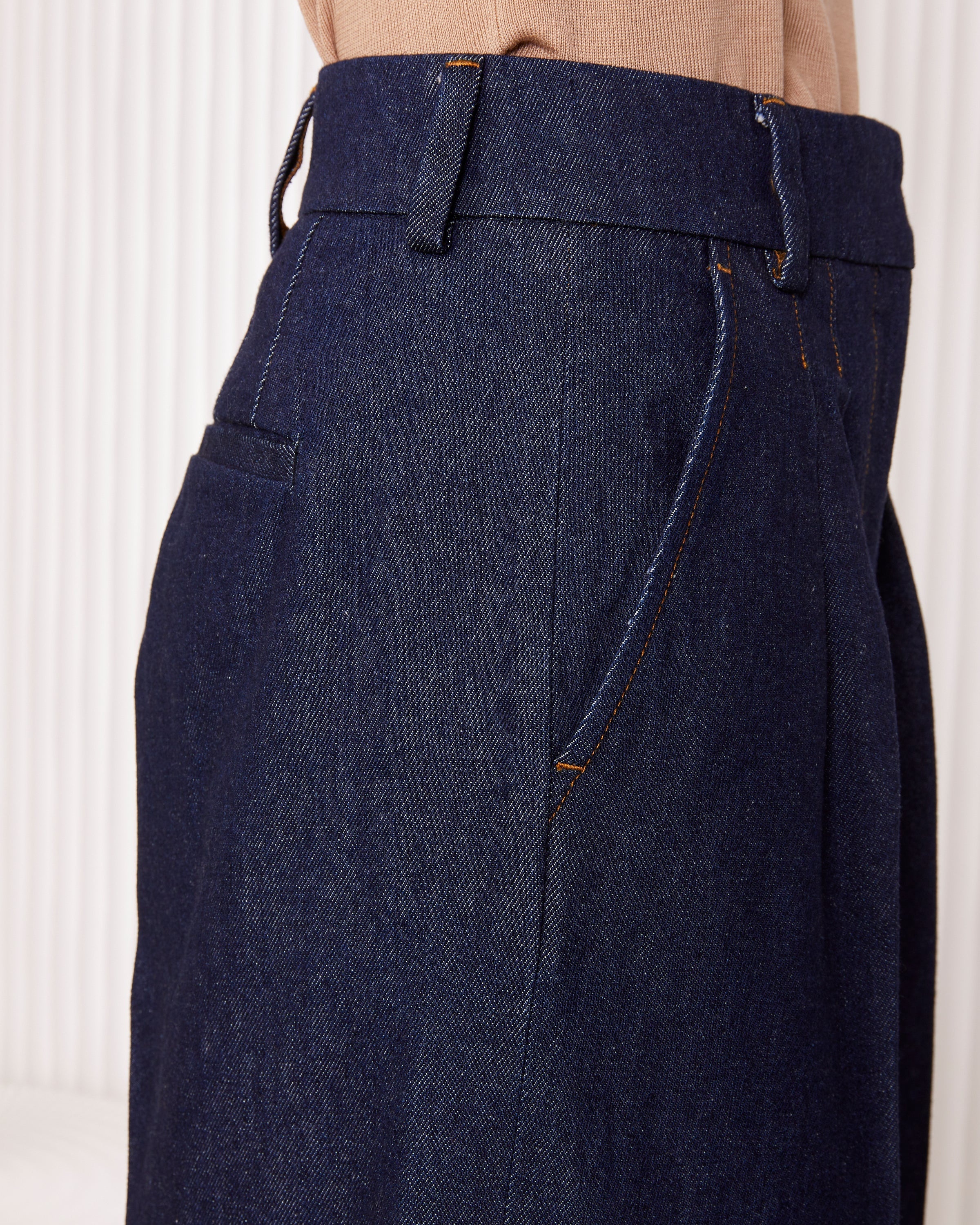 AELLA CHINO - 6