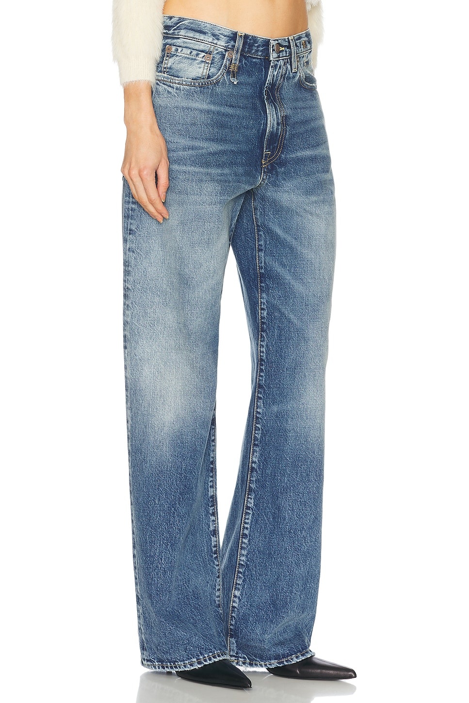 Darcy Loose Straight Leg - 2