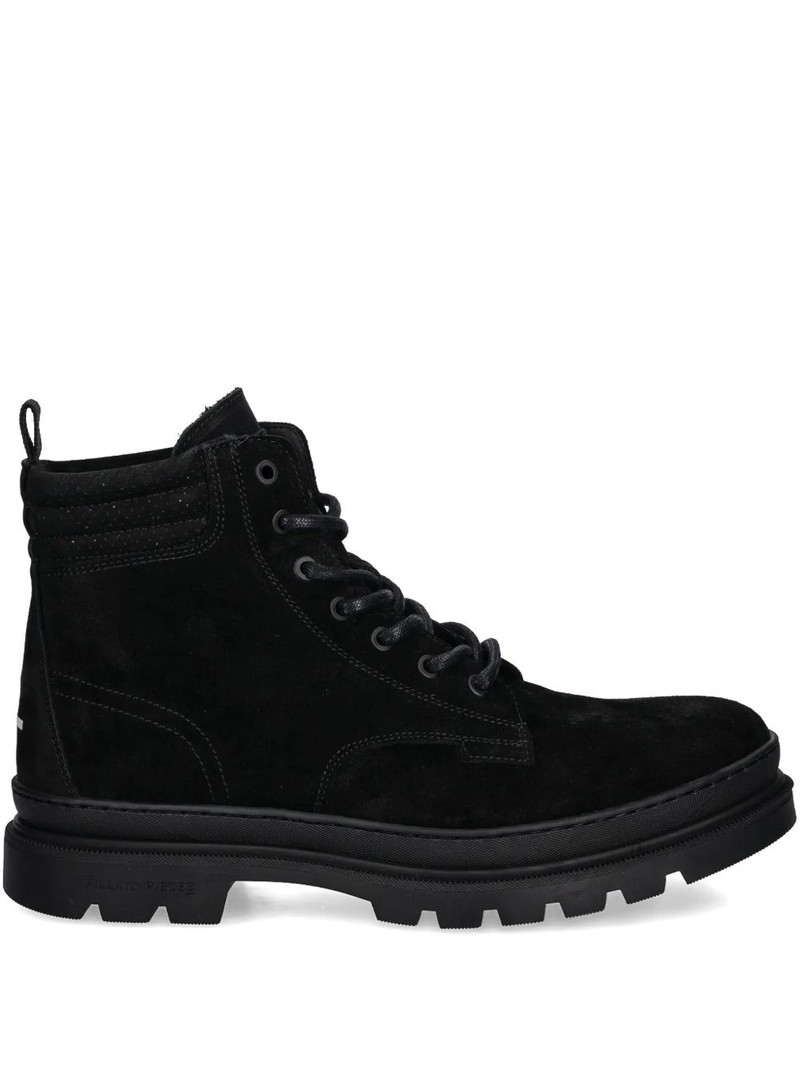 Josh boots 1