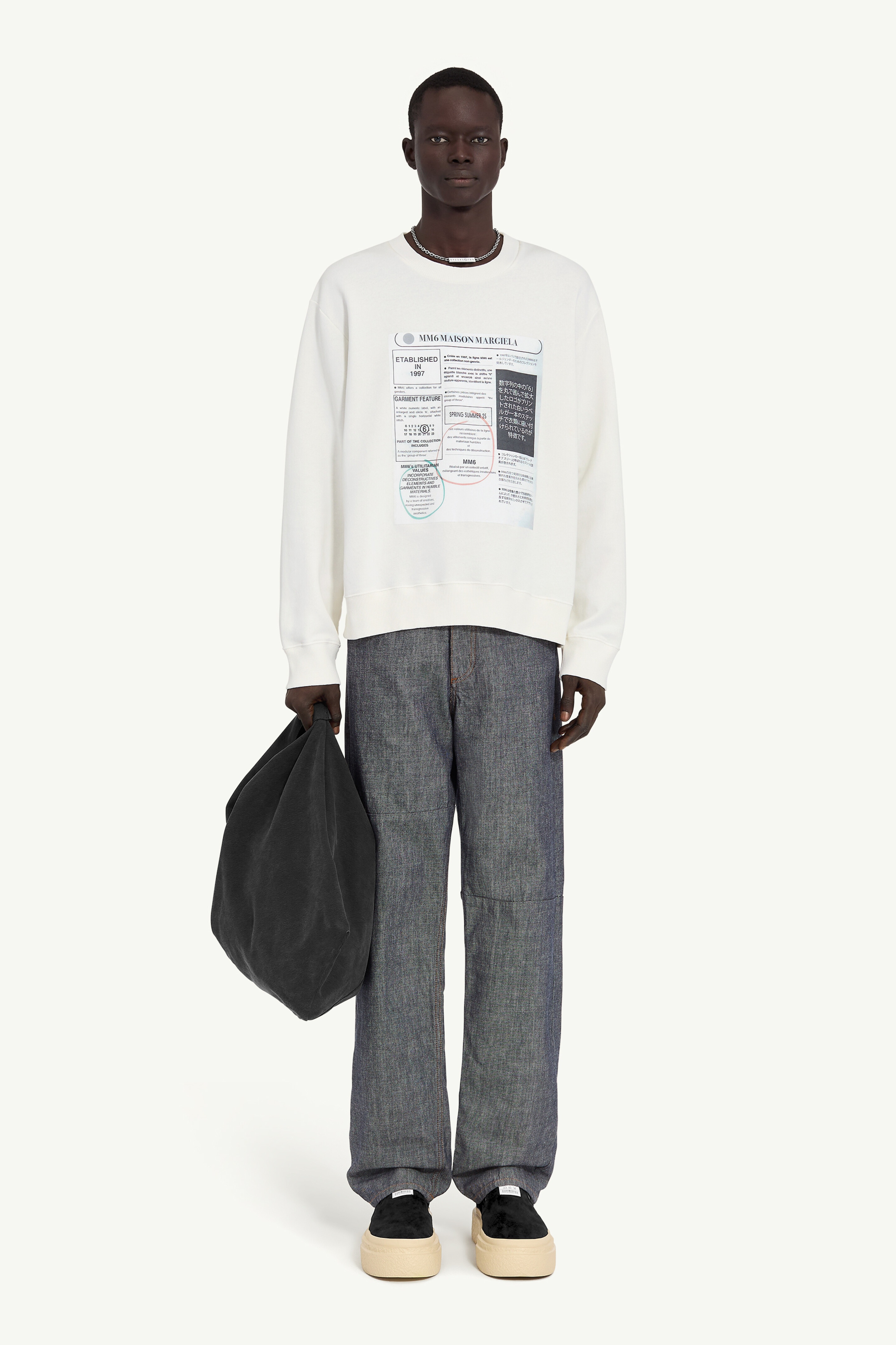 MM6 メゾンマルジェラ OVERSIZED SWEATSHIRT WITH PRINT Black Newspaper Print Jersey Sweatshirt by MM6 Maison