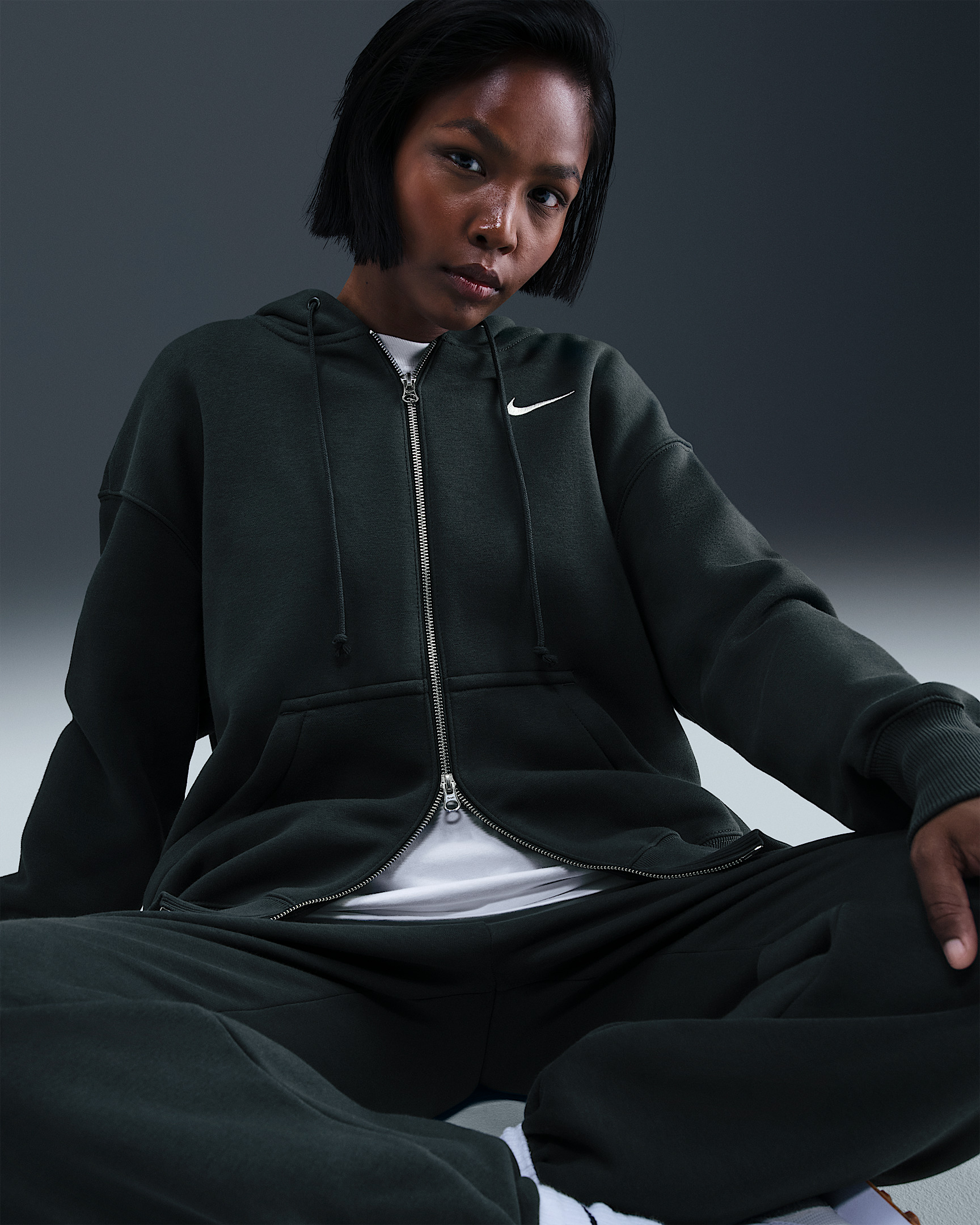 Nike Sportswear Phoenix Fleece Women's Oversized Full-Zip Hoodie - 3