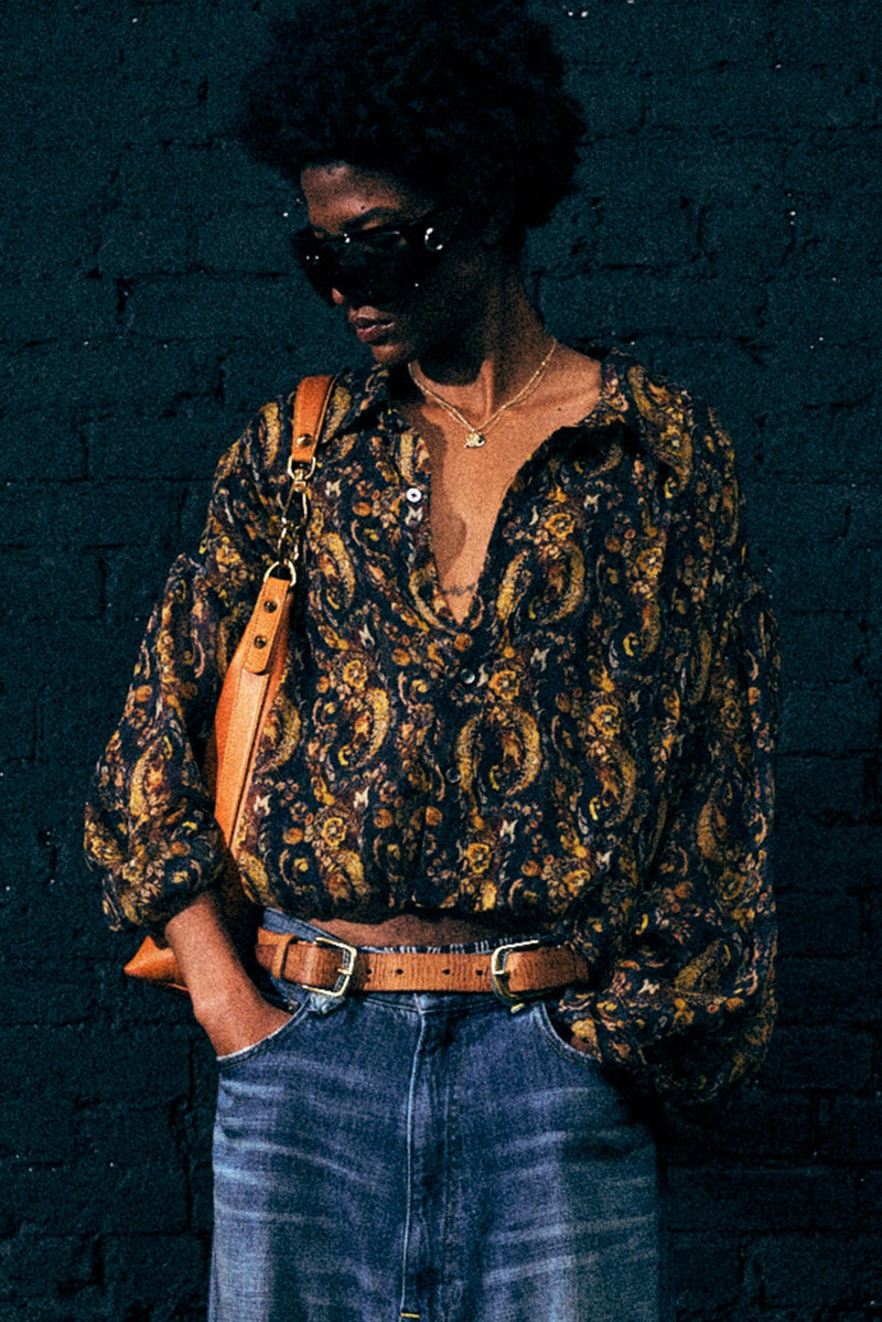 BUBBLE SHIRT WITH GATHERED YOKE 1