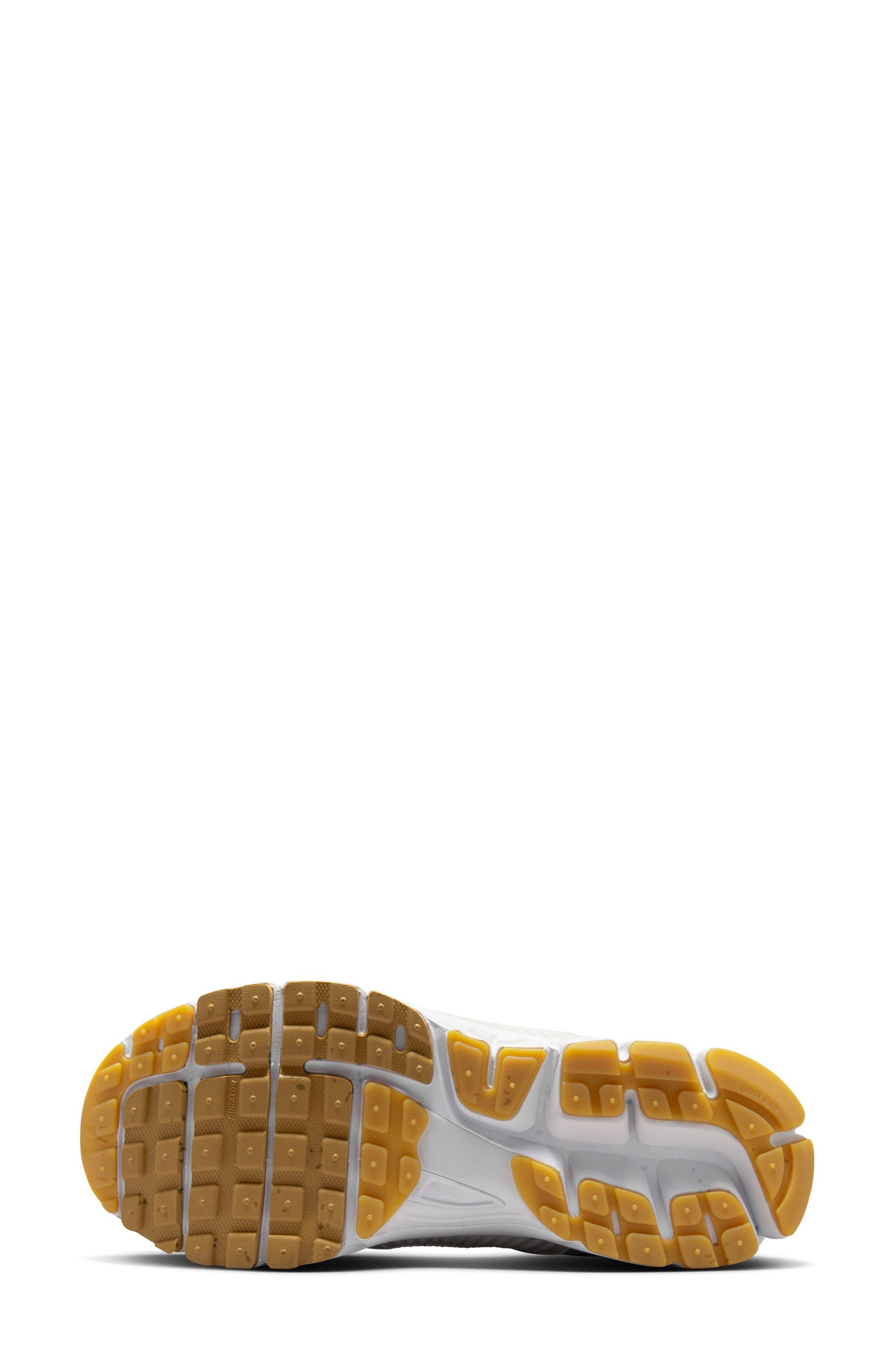 Nike Zoom Vomero 5 Sneaker in 104 White/white at Nordstrom - 4