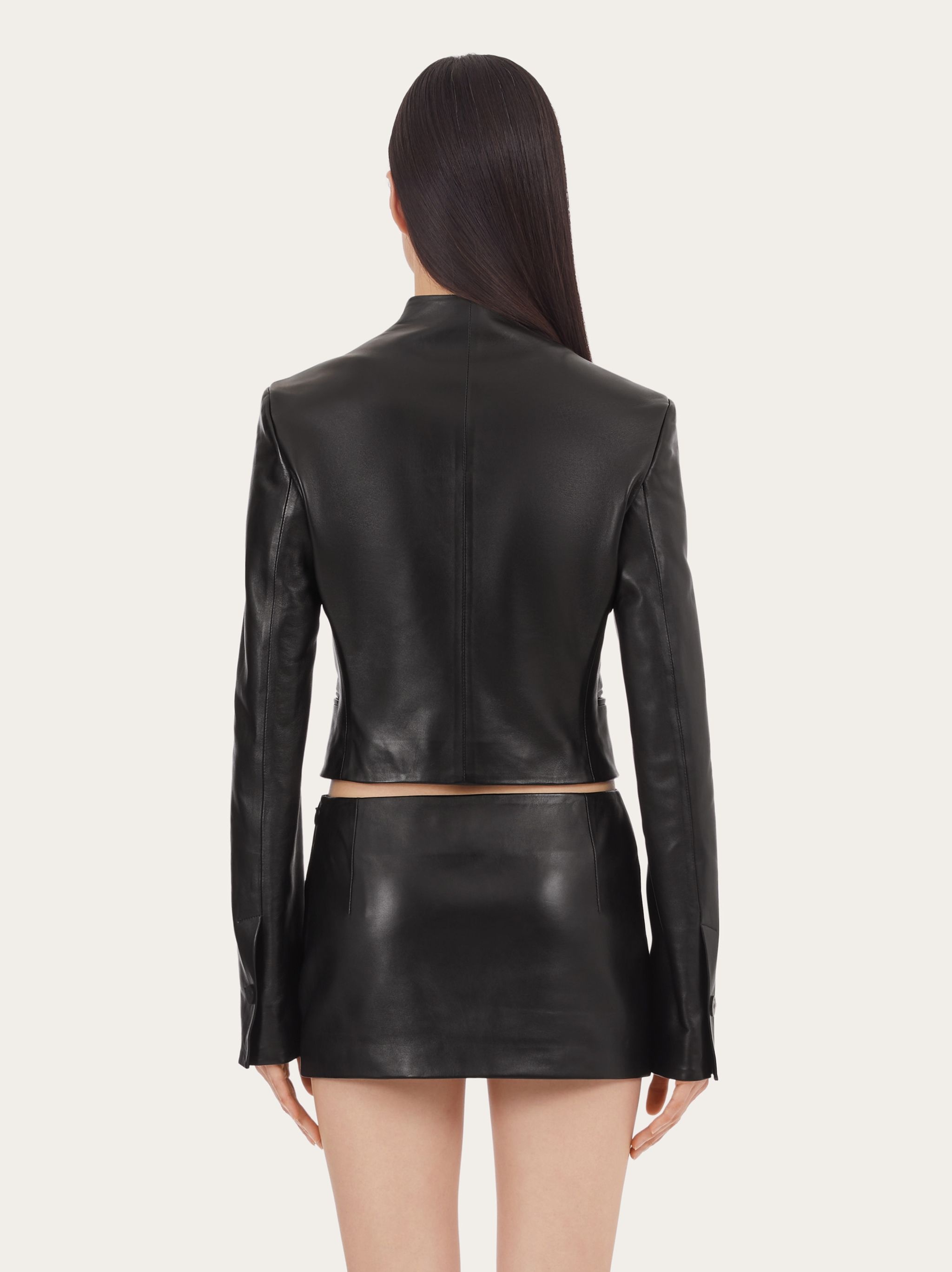 Short leather jacket - 3