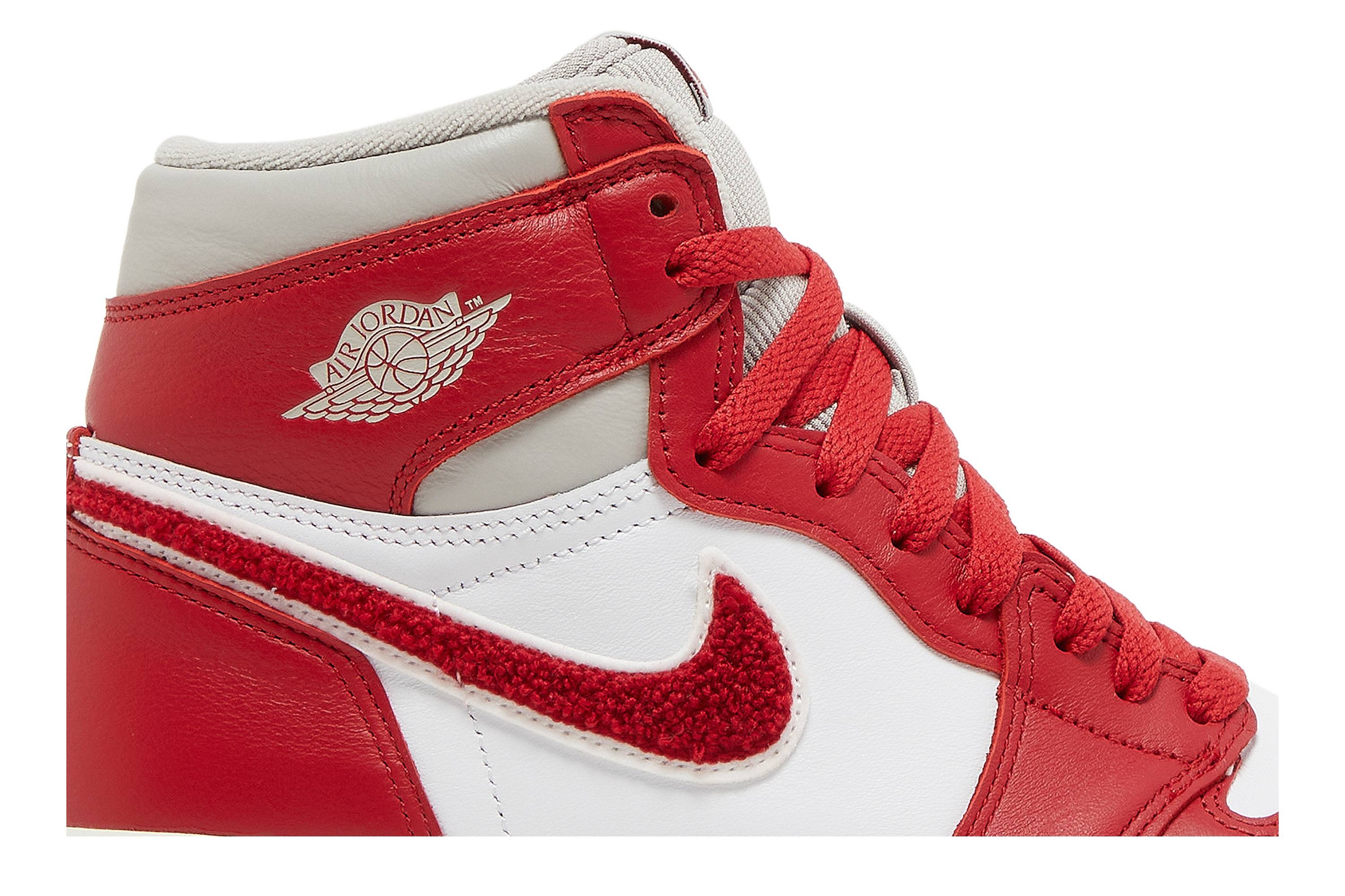 Wmns Air Jordan 1 High OG 'Newstalgia Chenille' - 2