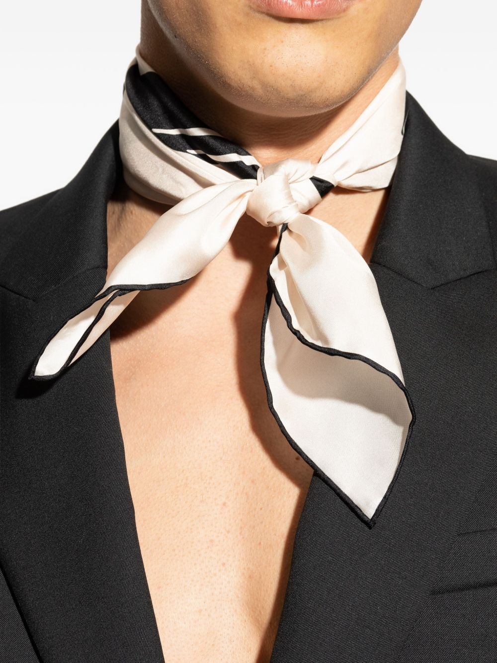 graphic-print silk scarf - 3