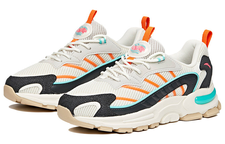 (WMNS) ANTA Millennium Glacier 'White Grey Black' 122028899-4 - 2