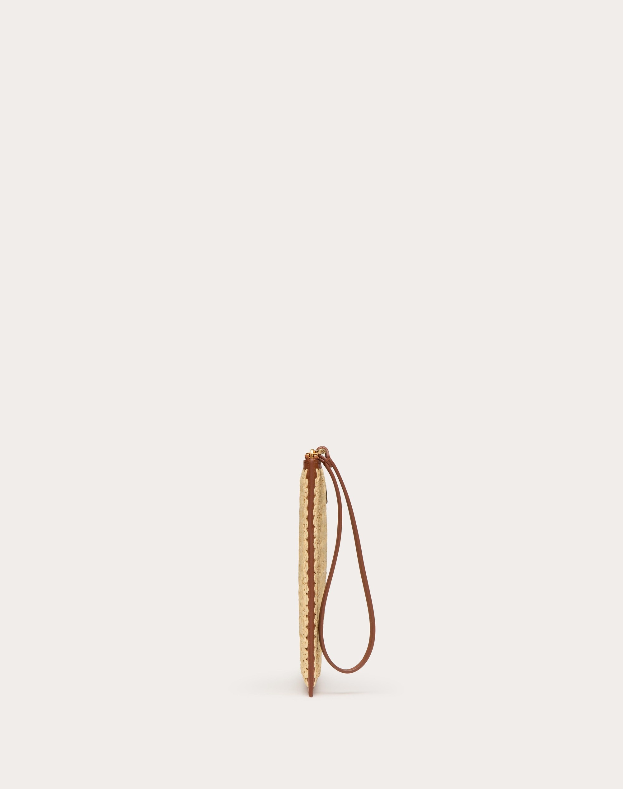 VLOGO SIGNATURE CLUTCH BAG IN RAFFIA - 4