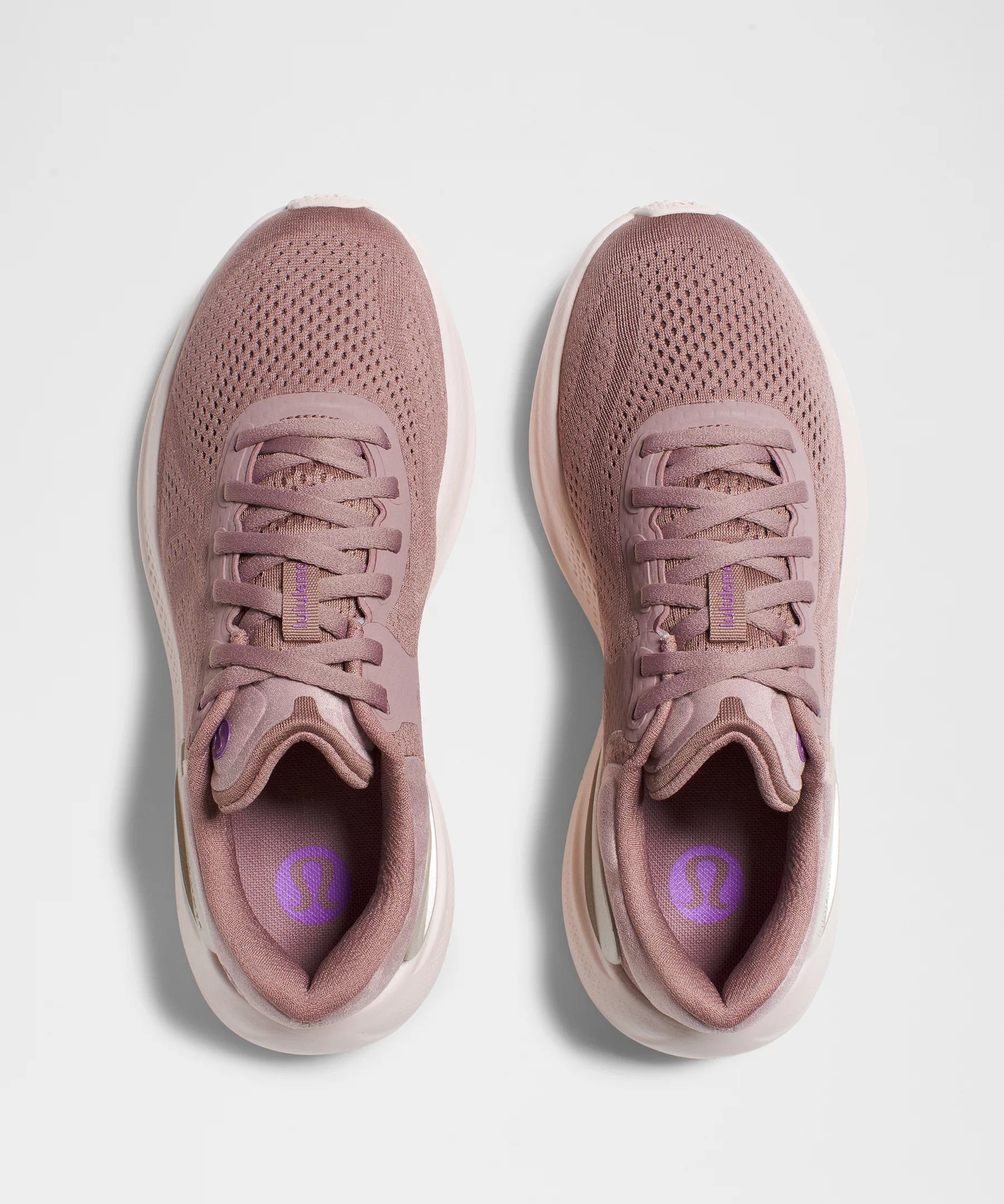 Women's Beyondfeel Running Shoe - 5