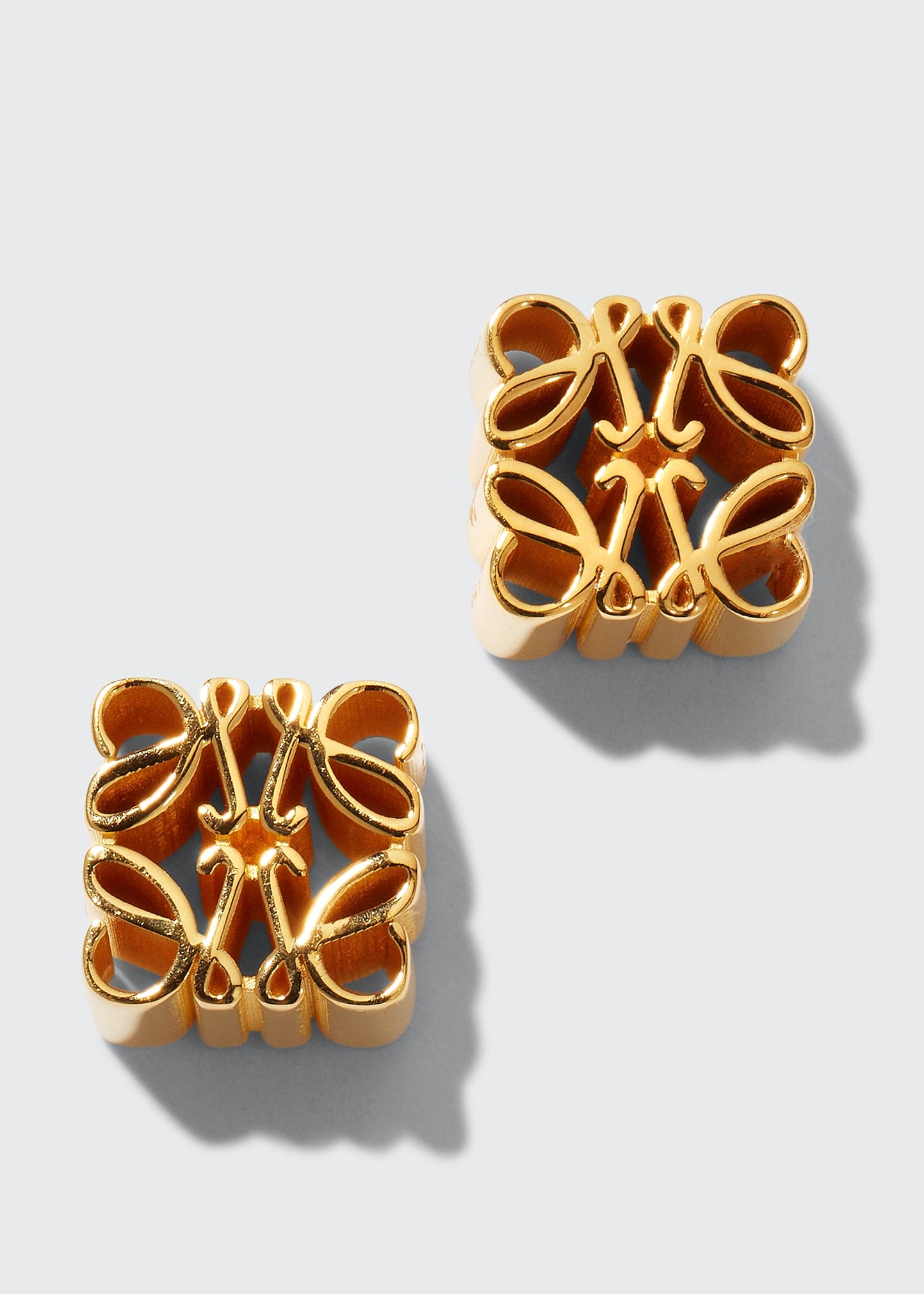 【関税&送料込】Loewe Earrings Anagram stud earrings in sterling silver Silver - LOEWE