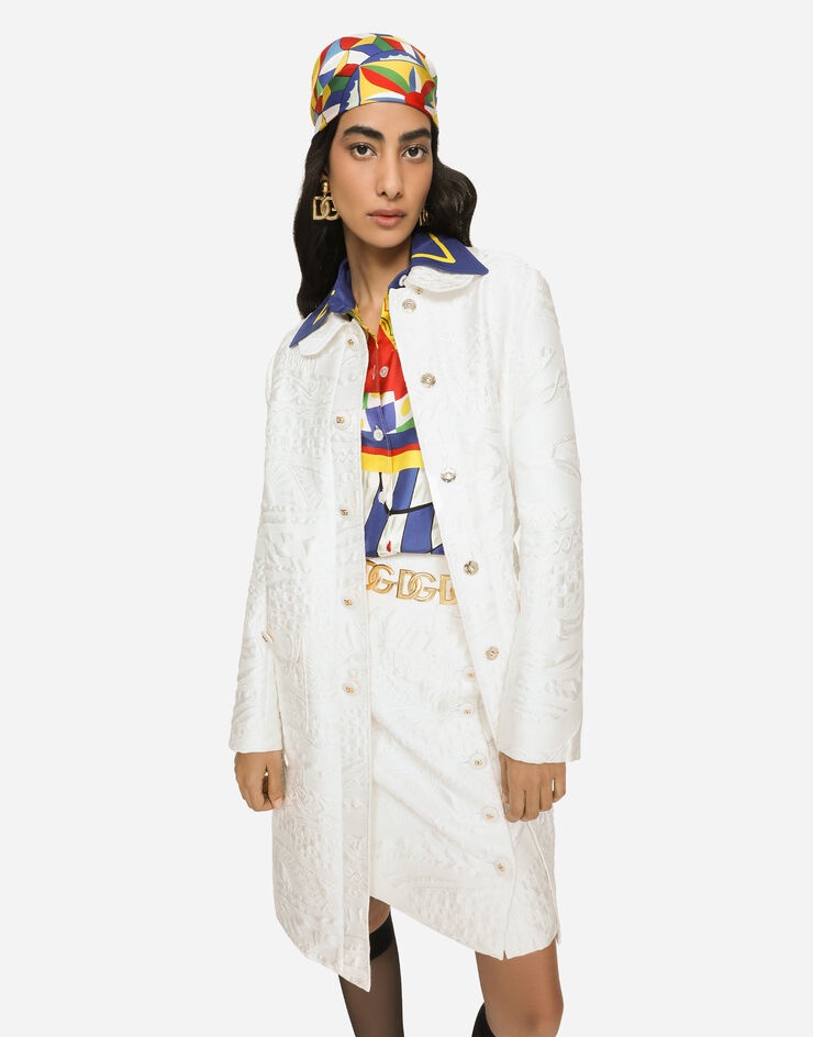 Brocade coat with DG buttons - 4
