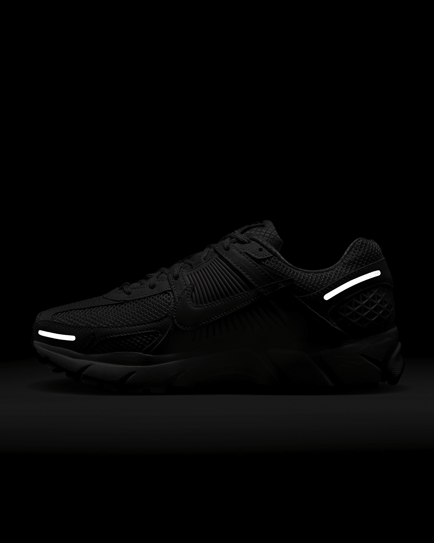 Nike Zoom Vomero 5 Women's Shoes - 13
