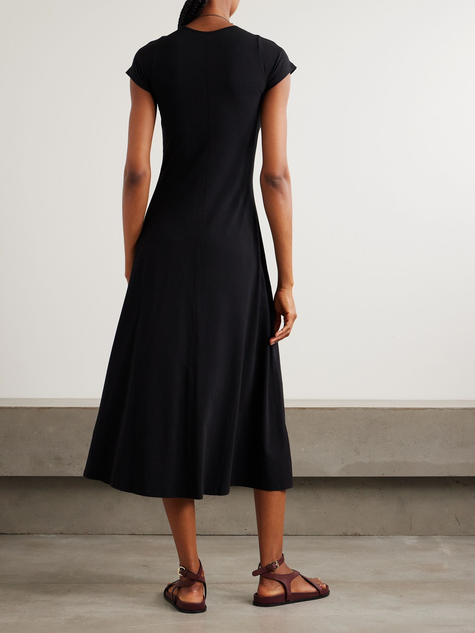 + NET SUSTAIN Fitted Tee organic cotton and TENCEL Lyocell-blend jersey midi dress Black - 3