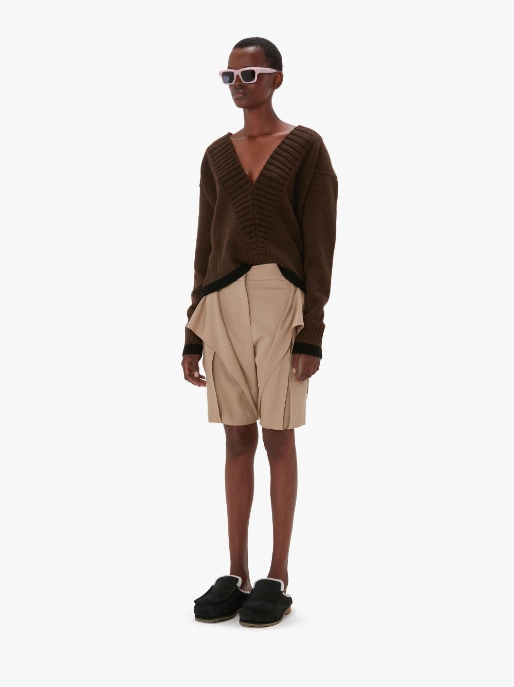 SCULPTURAL SHORTS - 4