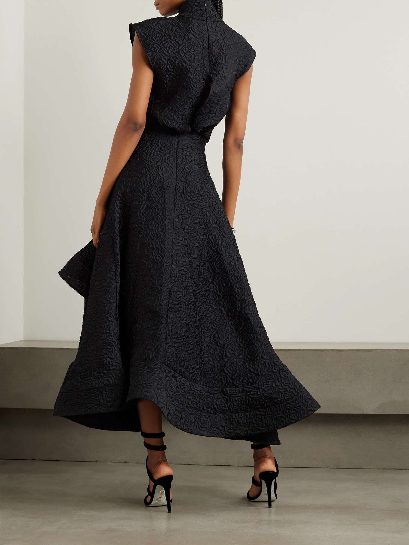 Arresting asymmetric ruffled cloqué turtleneck midi dress - 3