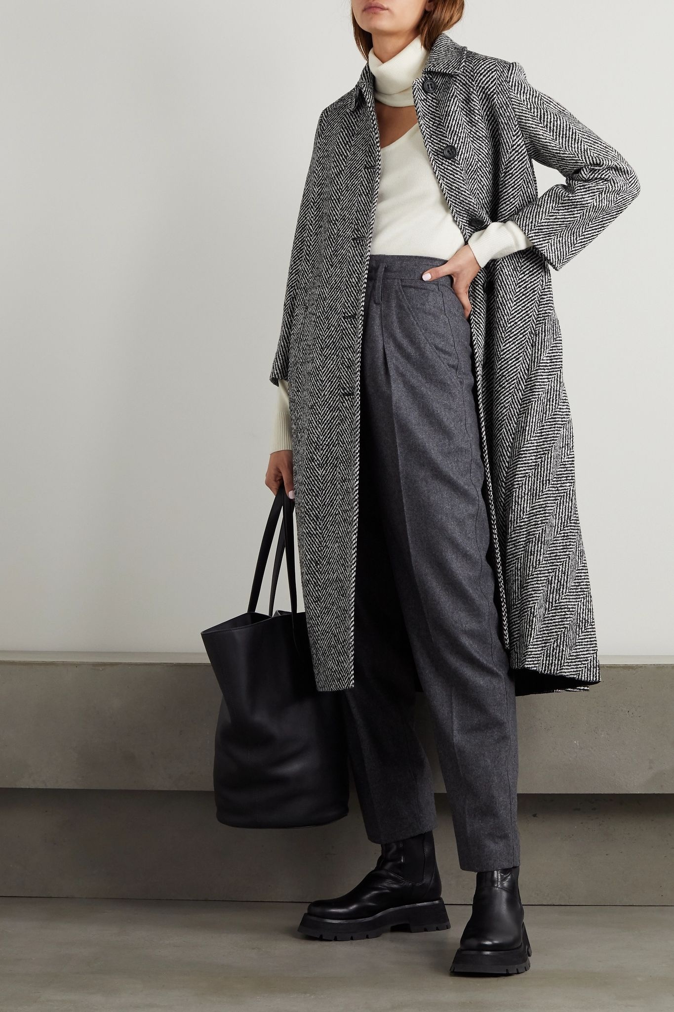 Pleated herringbone tweed coat - 2