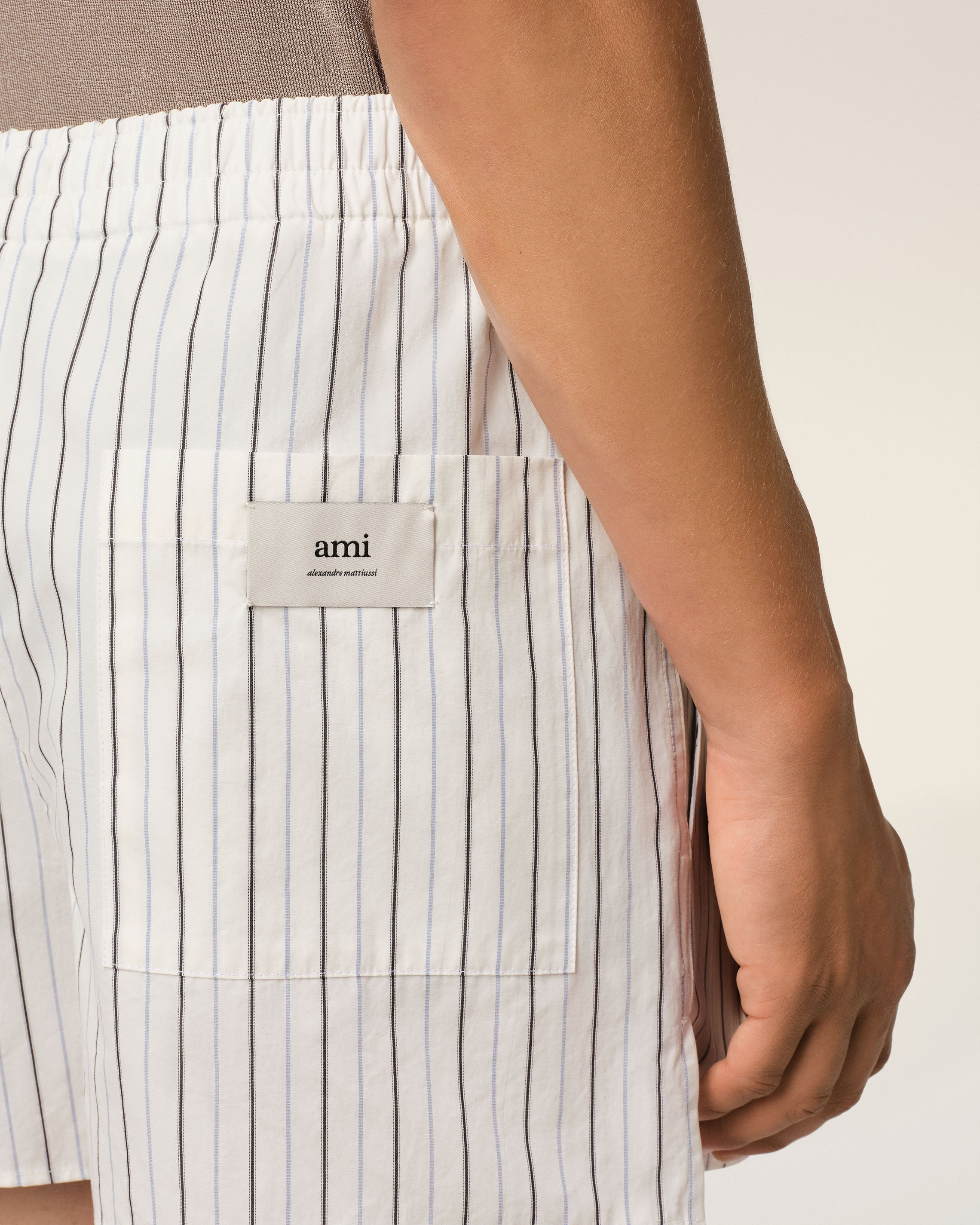 WHITE AND BLUE COTTON ELASTICATED SHORT - 5