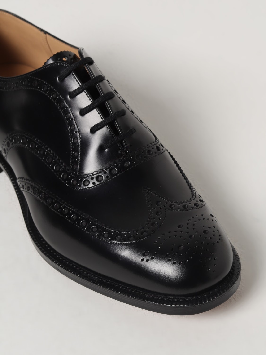 Church's derby shoes in leather with brogue pattern - 4
