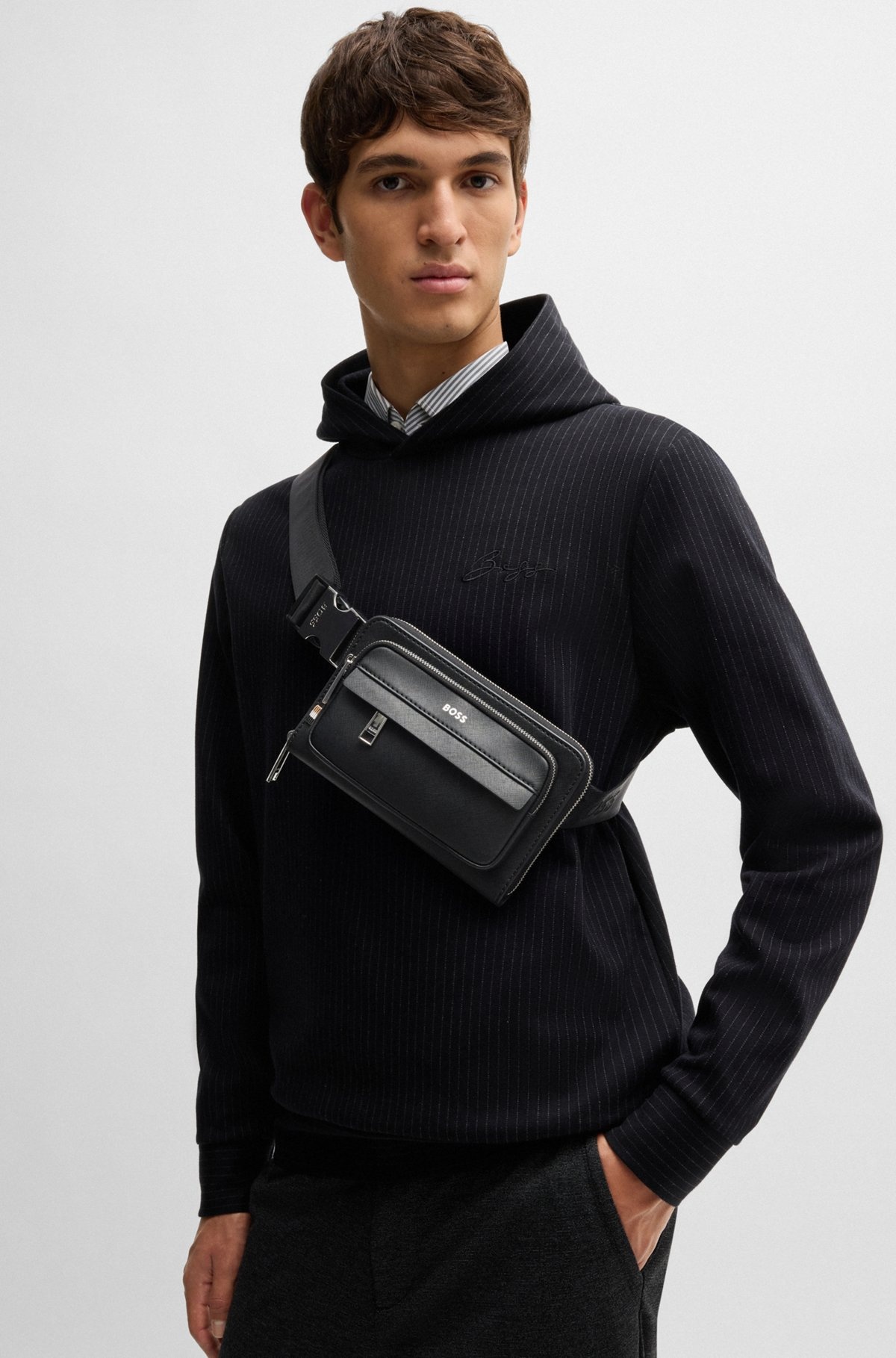 STRUCTURED CROSSBODY BAG WITH BRANDED TRIMS - 3
