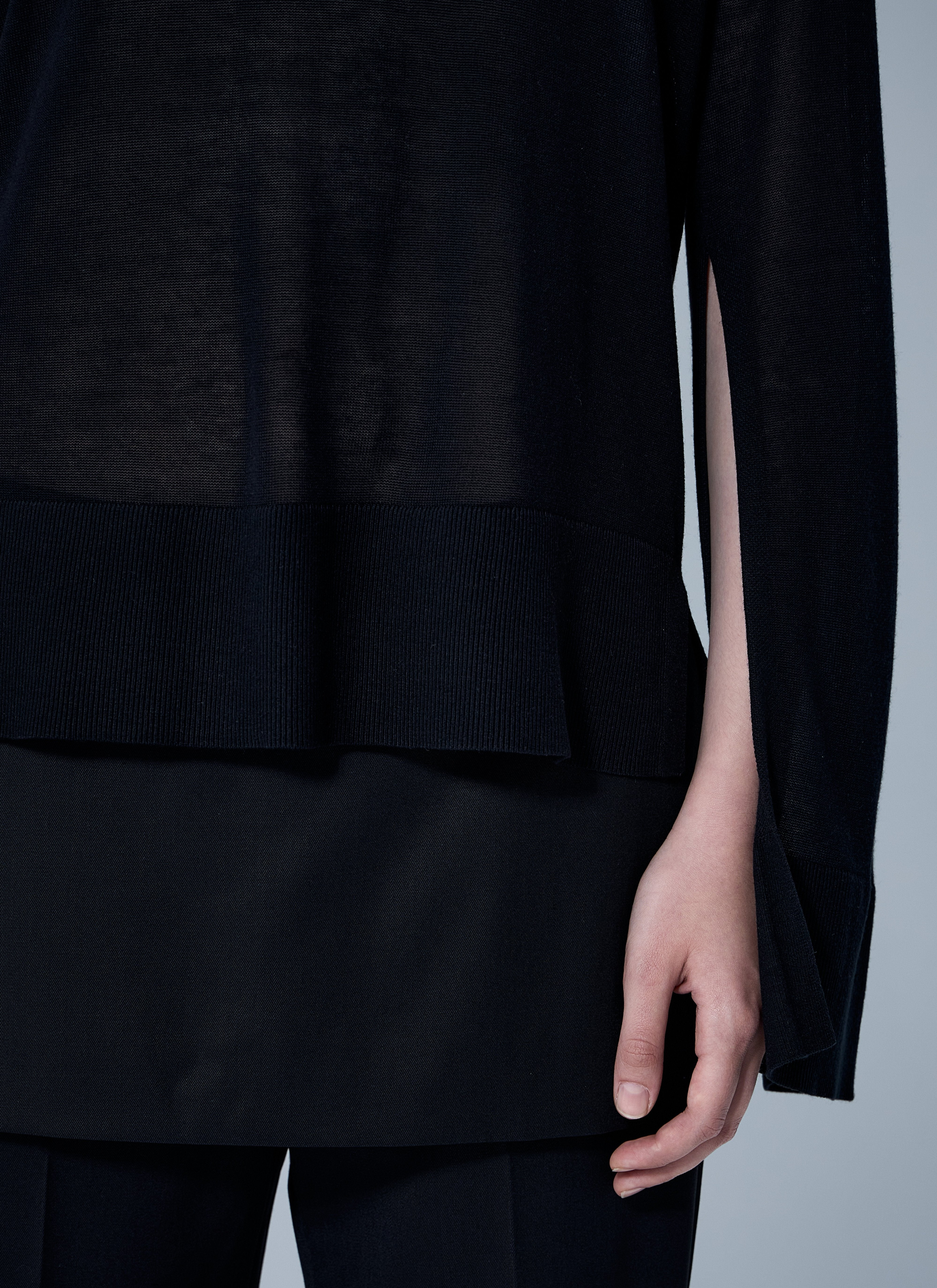 Toteme Women Slit Sleeve Turtleneck - 6