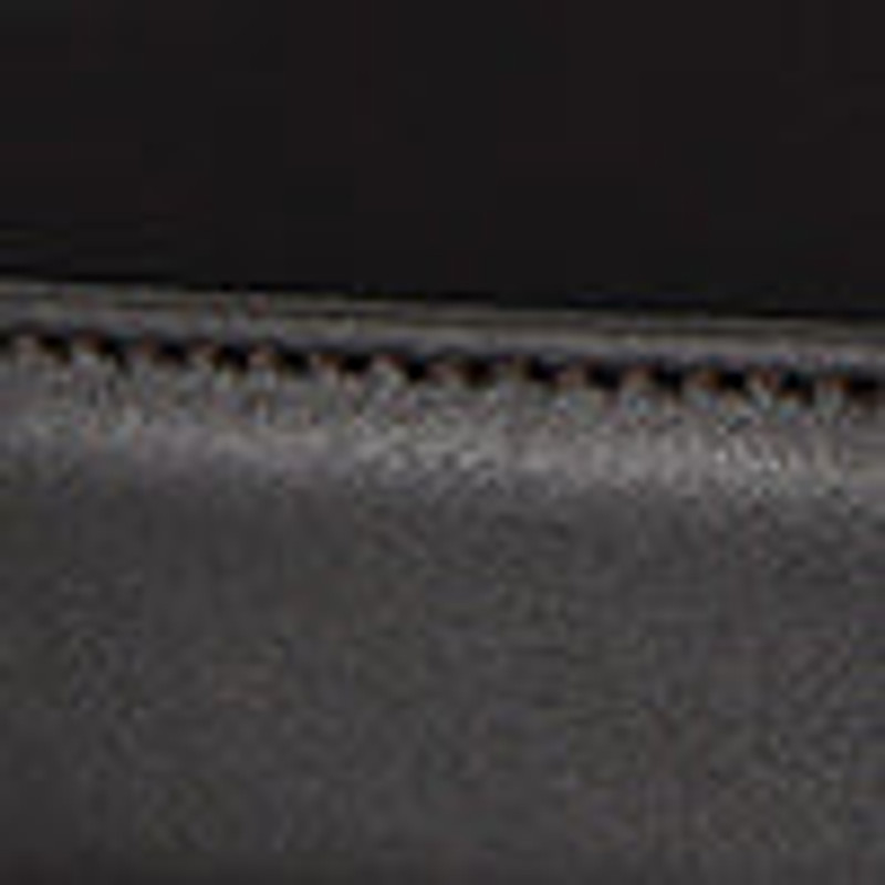 The Row Vintage Belt in Leather outlook