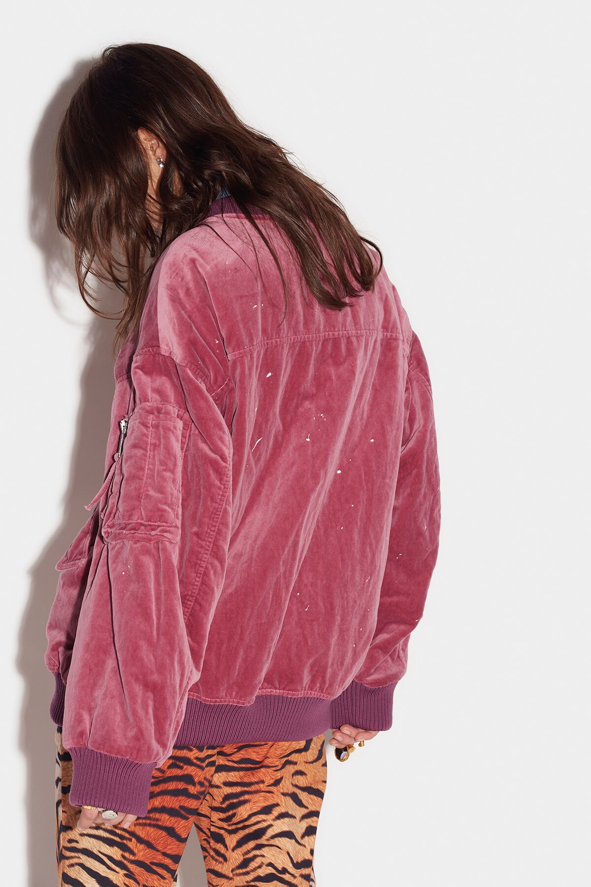 OVERSIZED ZIP BOMBER - 2