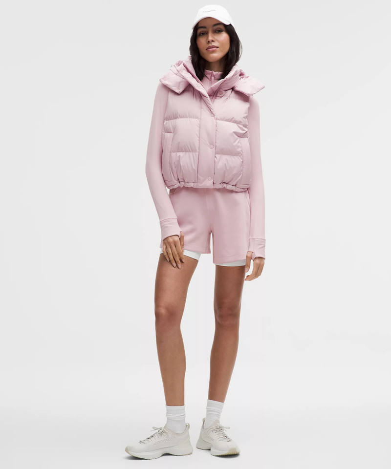 lululemon Wunder Puff 600-Down-Fill Cropped Vest outlook