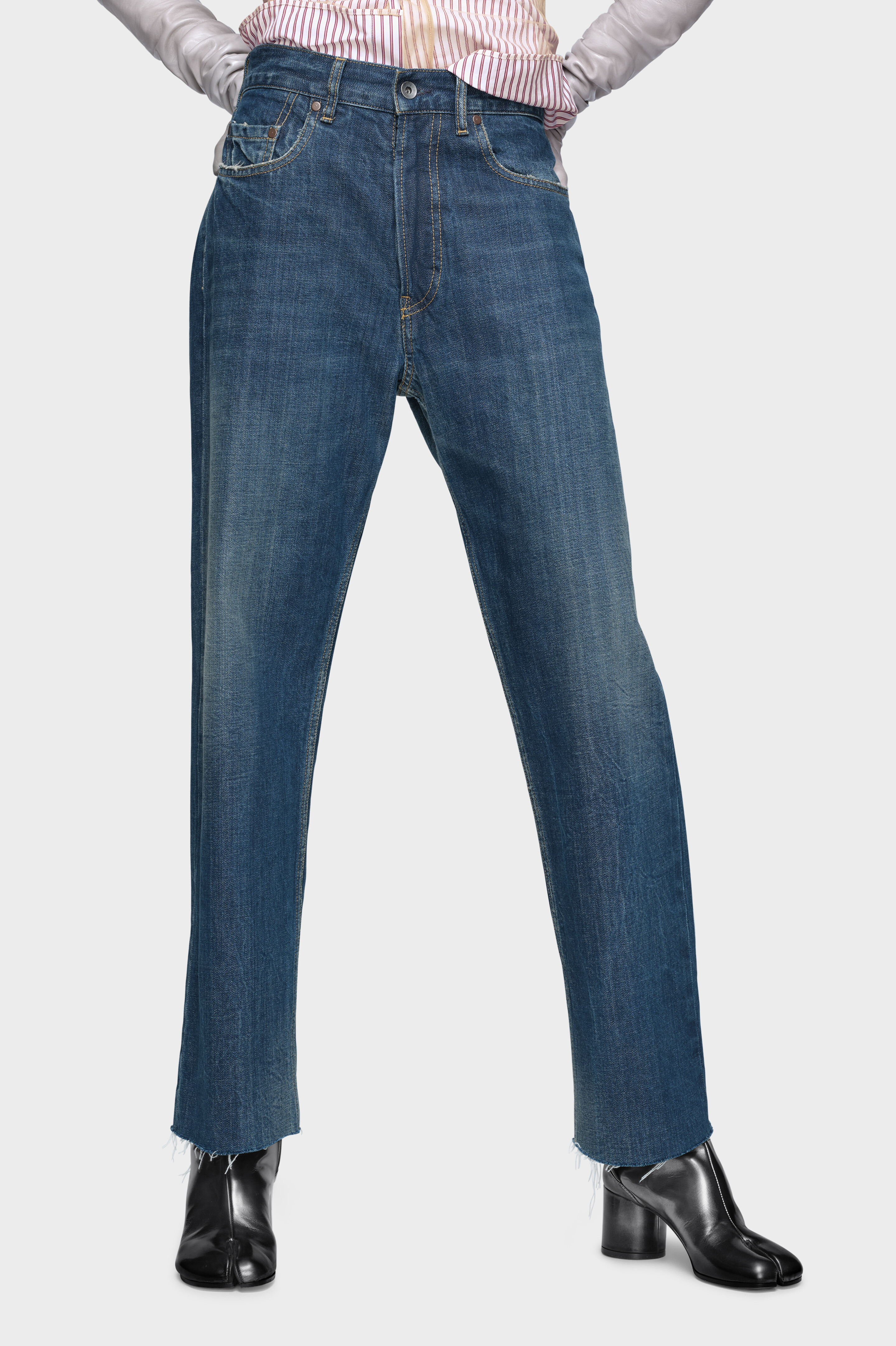 Straight-leg denim jeans - 2