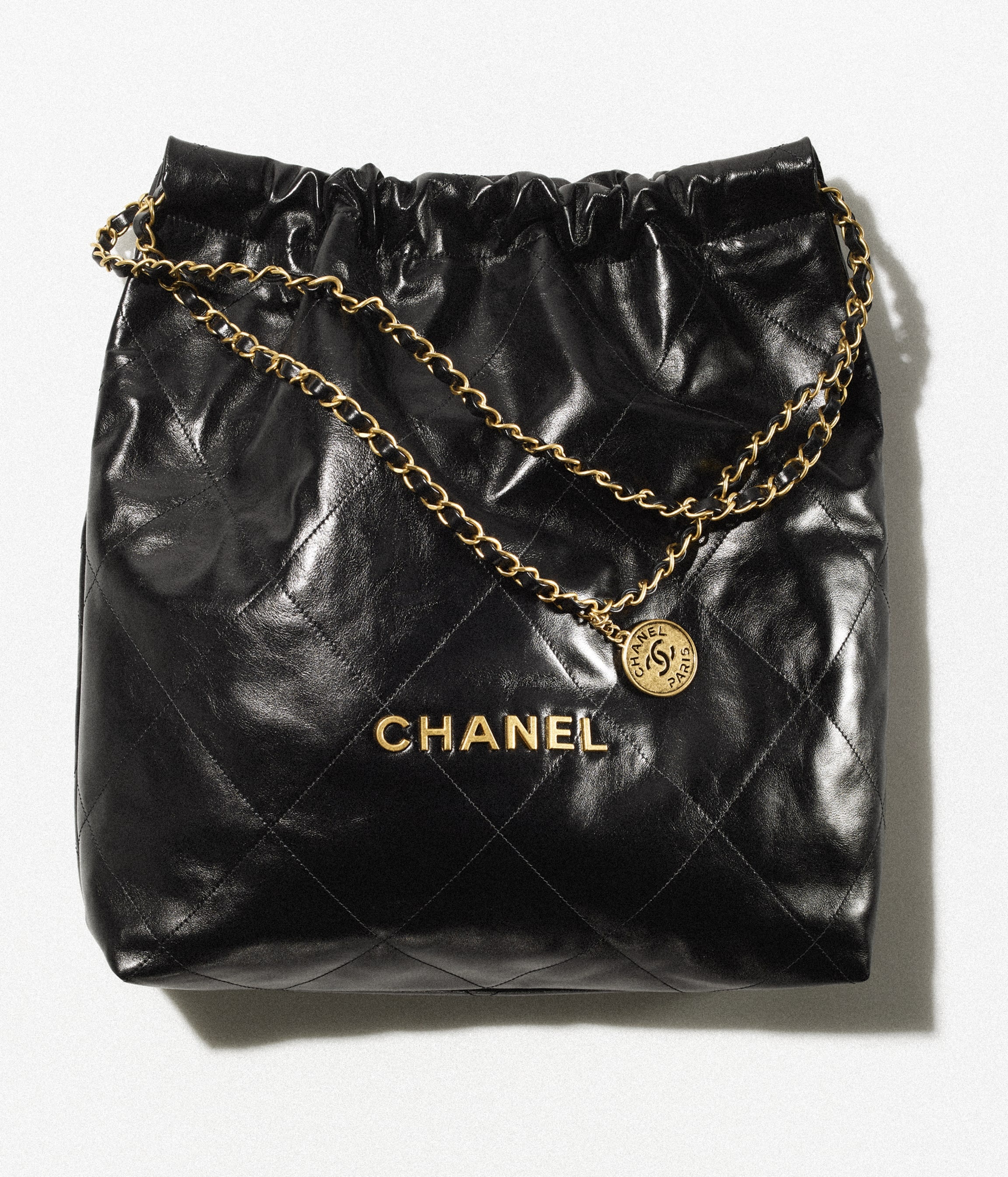 CHANEL 22 Large Handbag - 1