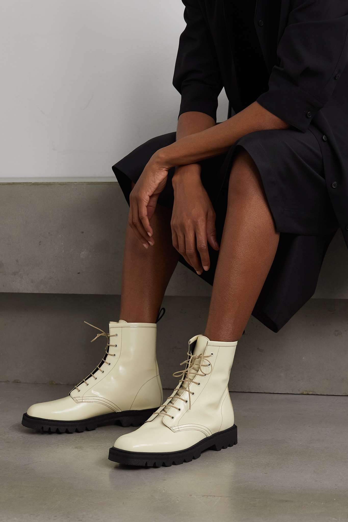 Ranger lace-up leather ankle boots - 2