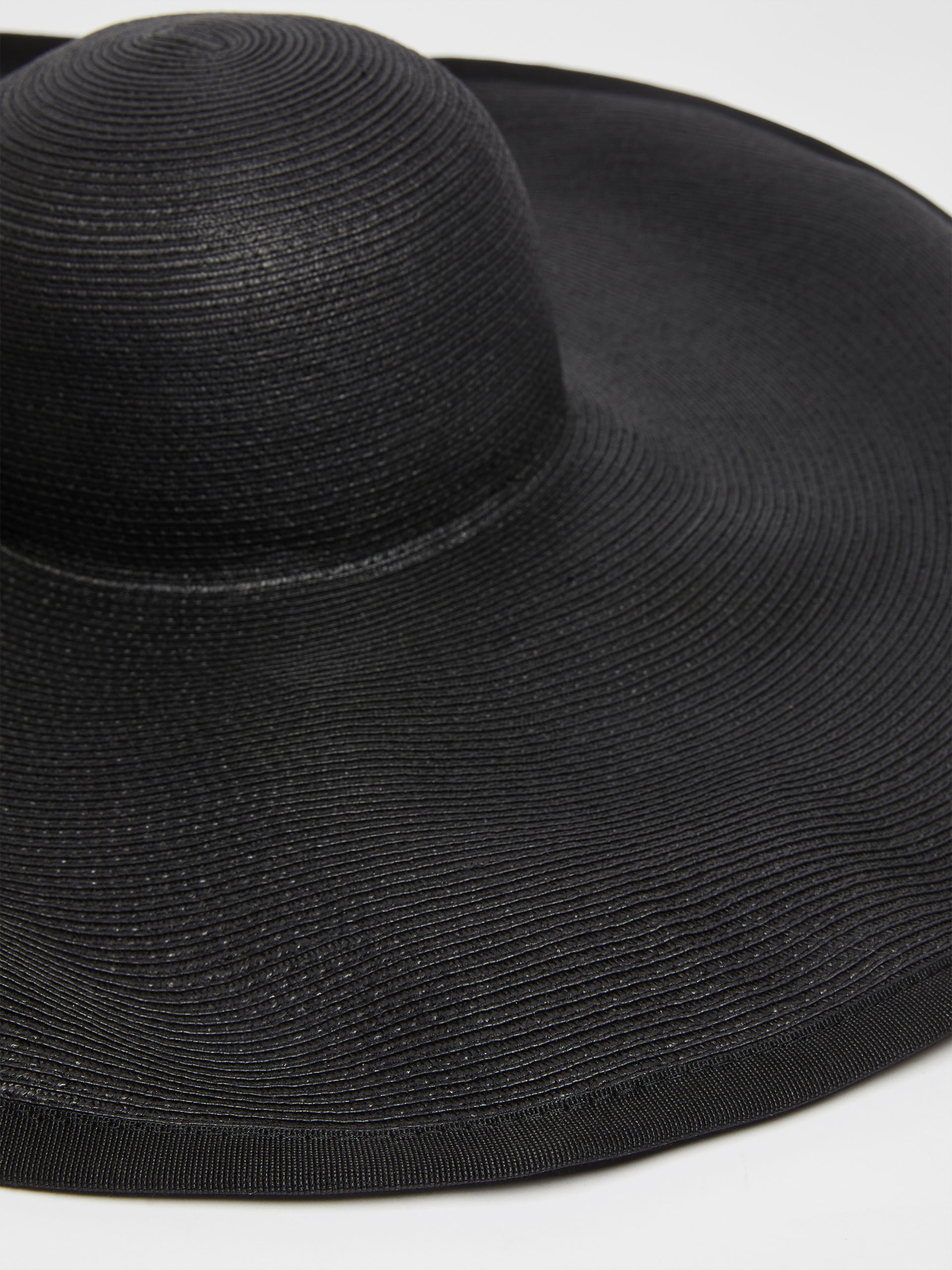 Max Mara Robert textile paper hat