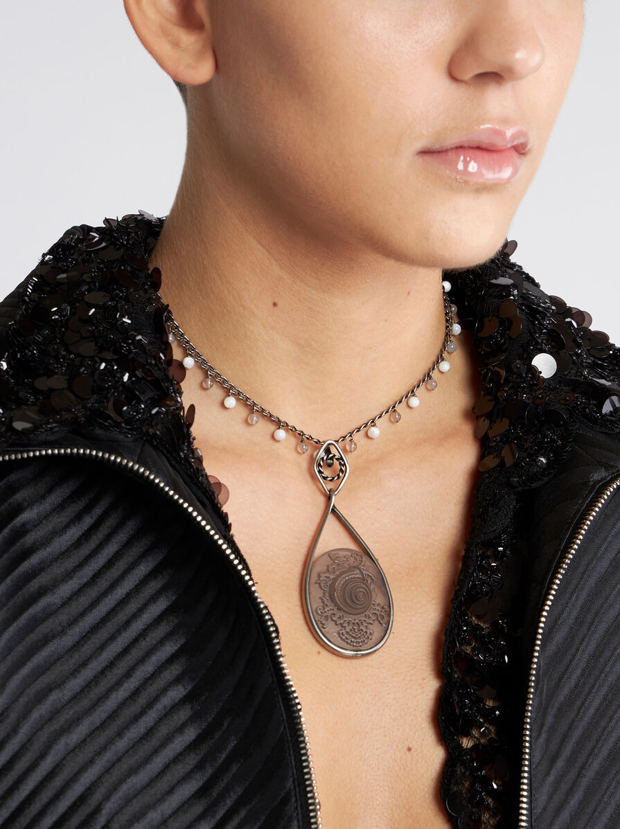 NECKLACE WITH CAMEO PENDANT - 2