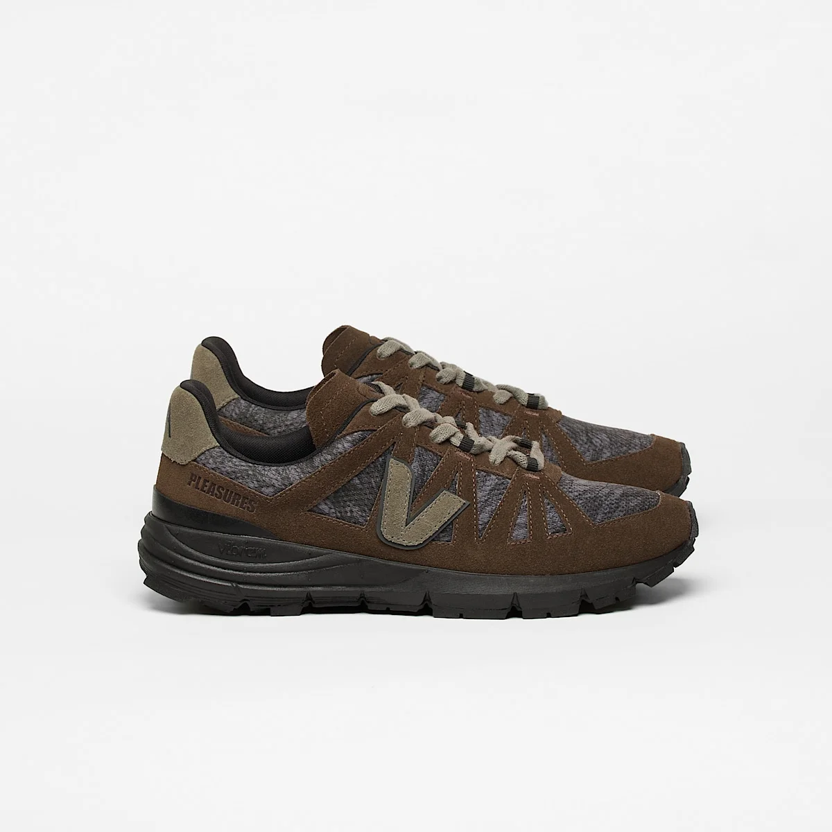 SALAR ALVEOMESH VEJA X PLEASURES EAGLE KAKI - 1